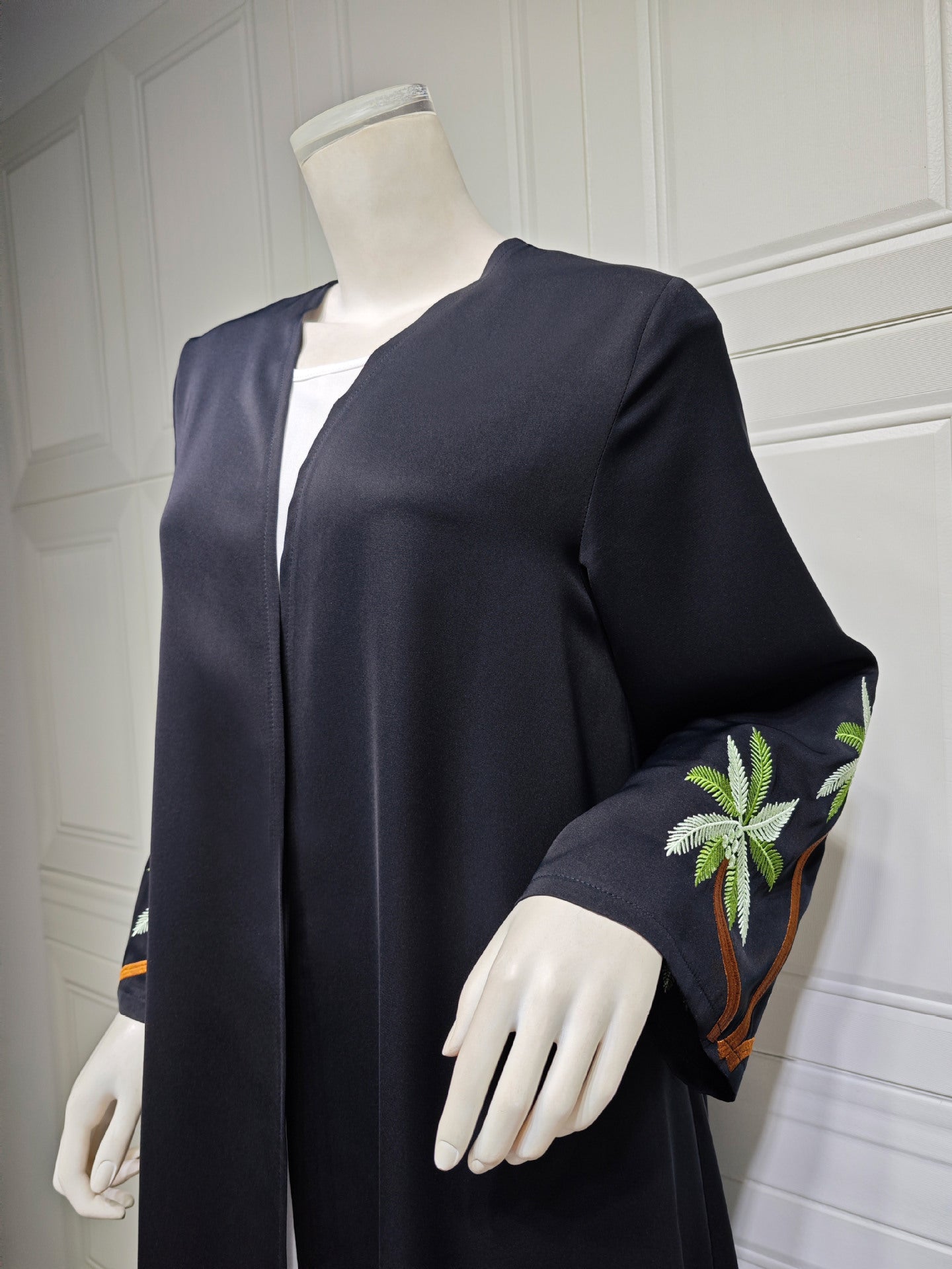 Women's Long Sleeved Black Robe