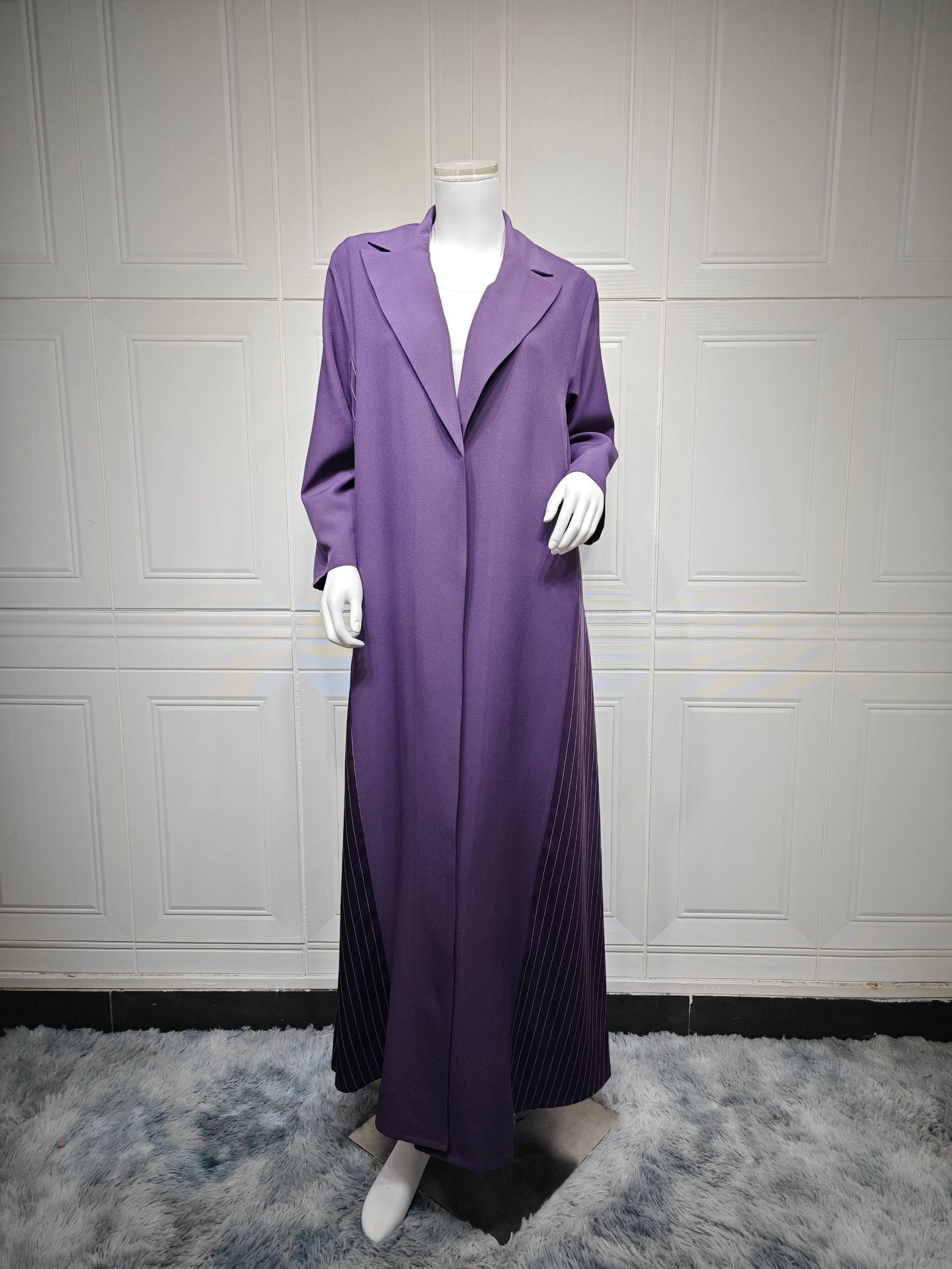Women's Elegant Long-sleeved Purple Robe