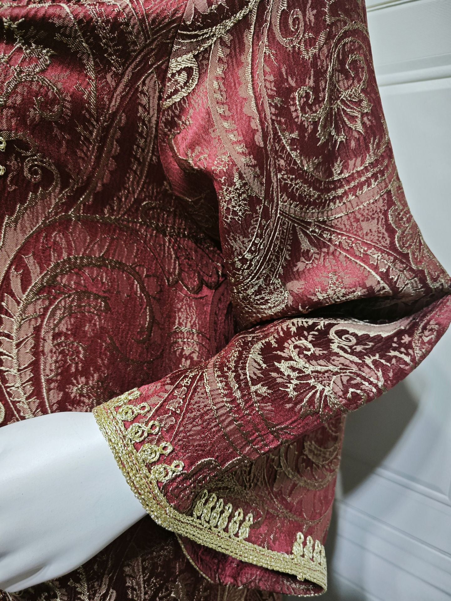 Women's Jacquard Embroidered Evening Dress