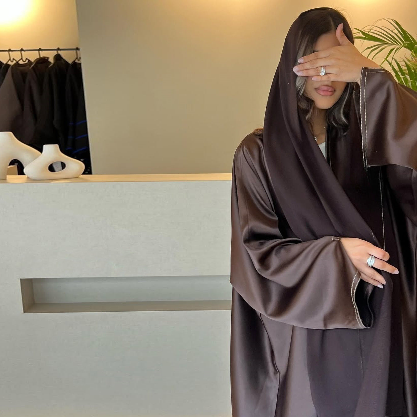 Loose Solid-colored Satin Open Abaya