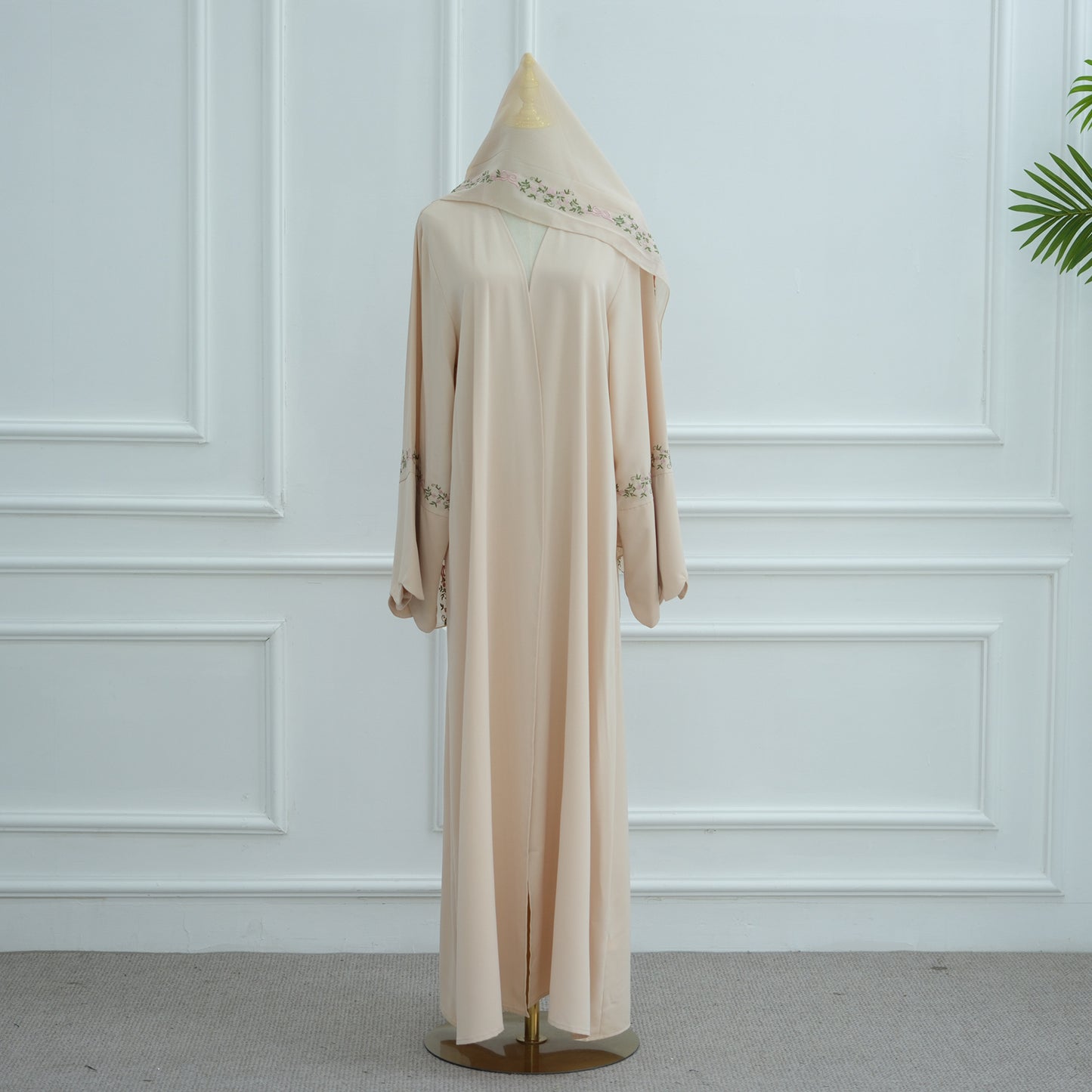 Women's Floral Embroidered Abaya
