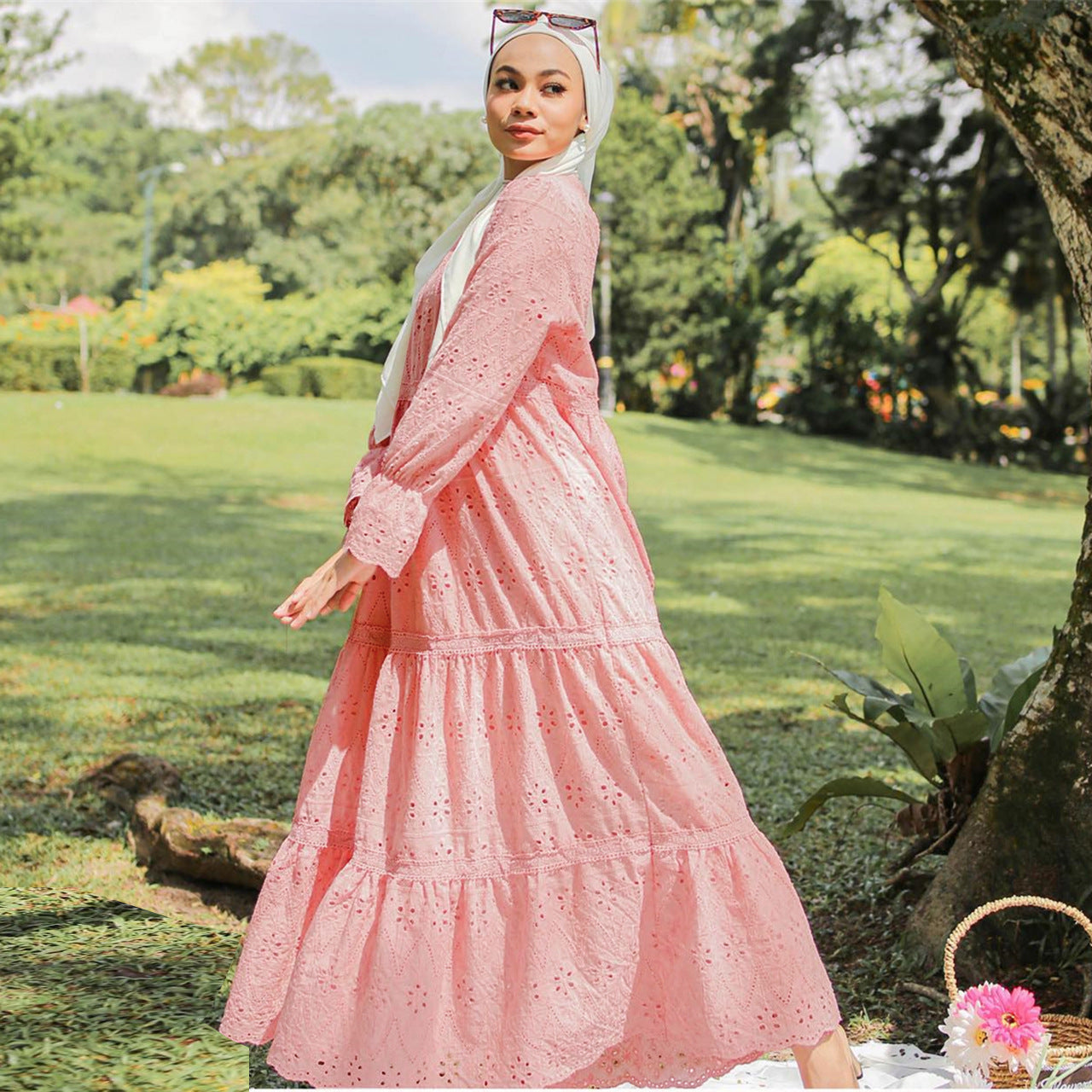 Women's Openwork Lace Abaya Dress