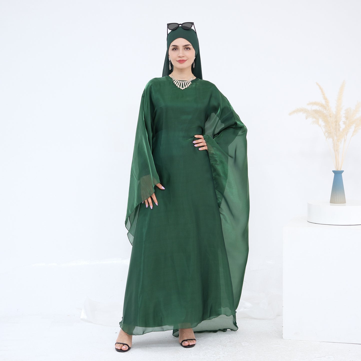 Solid Elegant Dubai Muslim Long Robe Two-Piece Set
