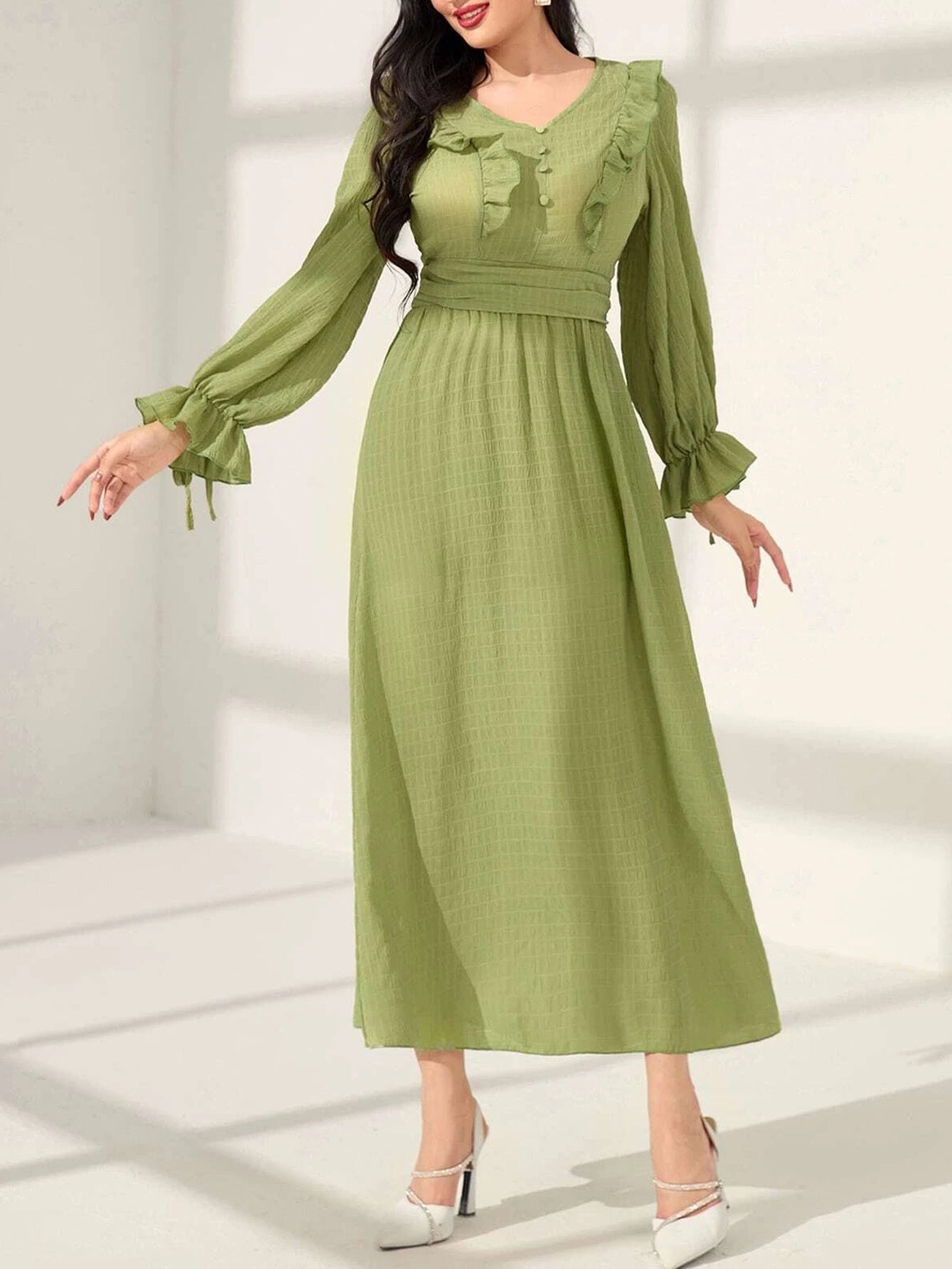 Women's V-neck Trim Waist Green Dress