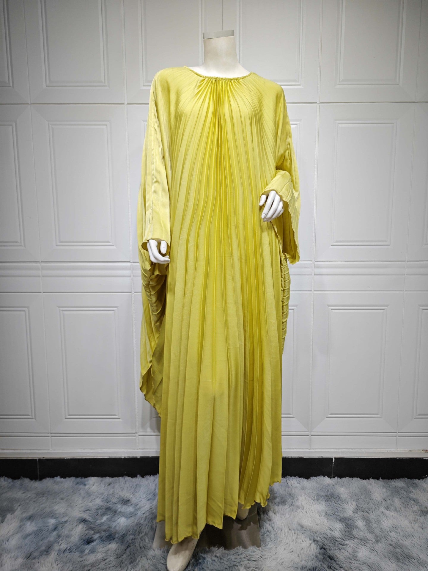 Pullover Pressed Pleated Swing Abaya Dress
