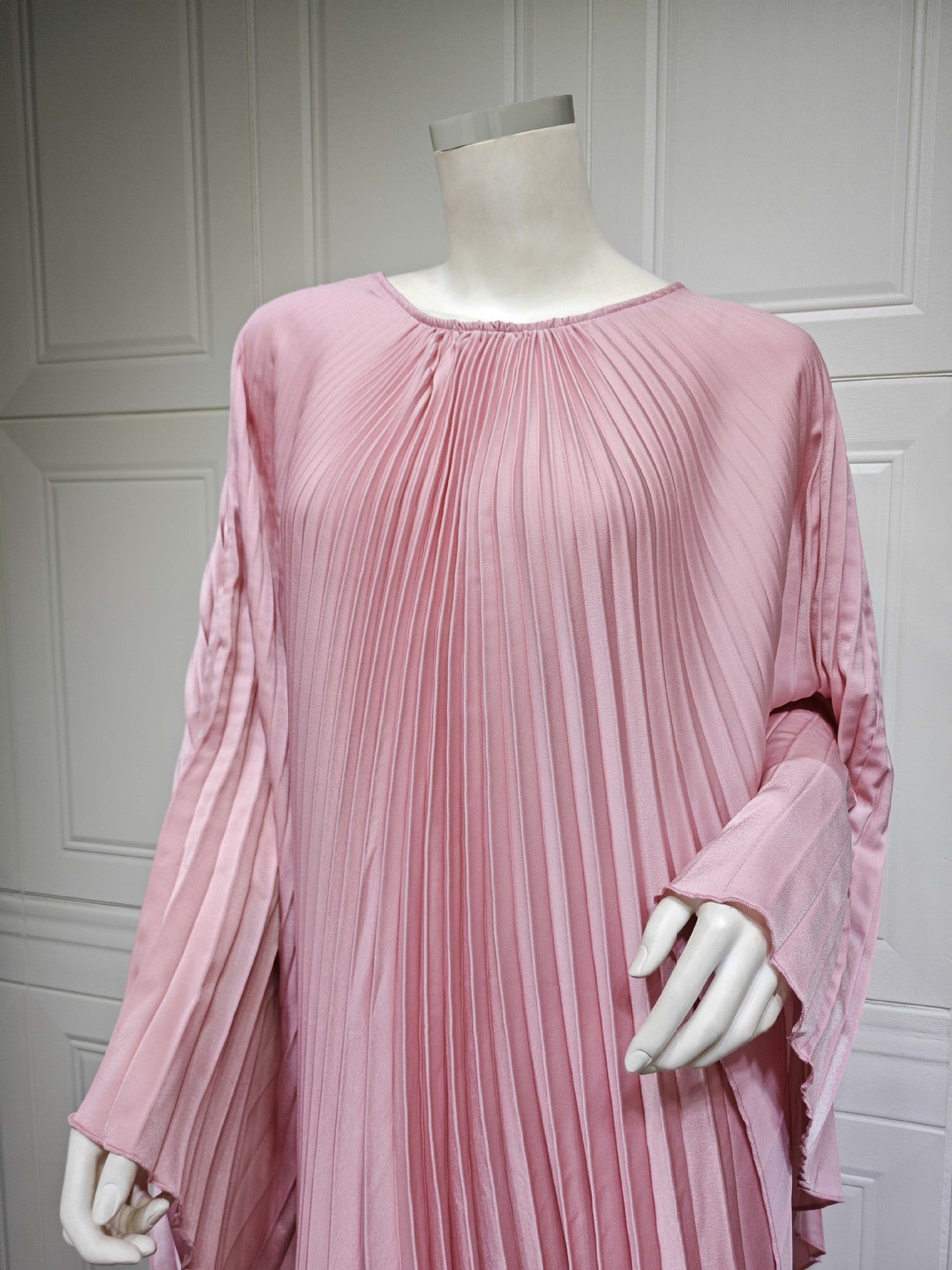 Pullover Pressed Pleated Swing Abaya Dress