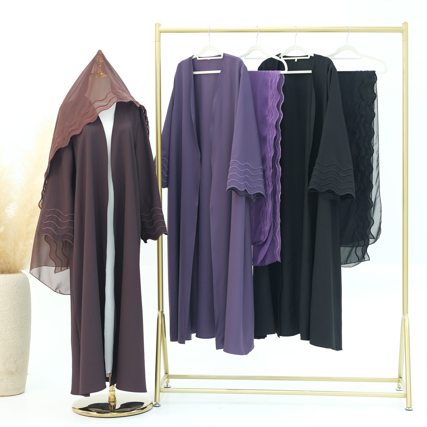 Women's Solid Color Crewneck Embroidered Dress