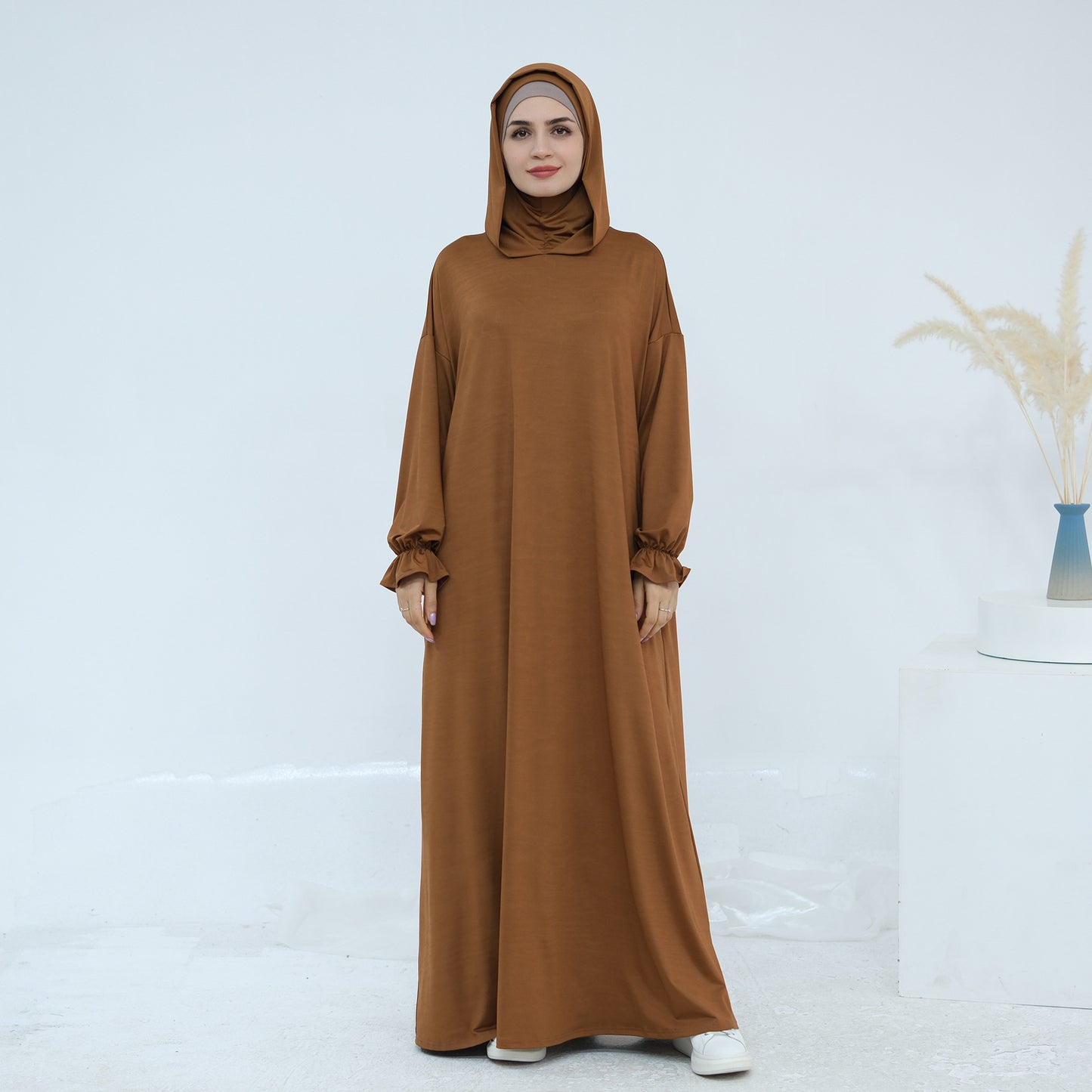 Dubai Solid Color Hooded Casual Abaya