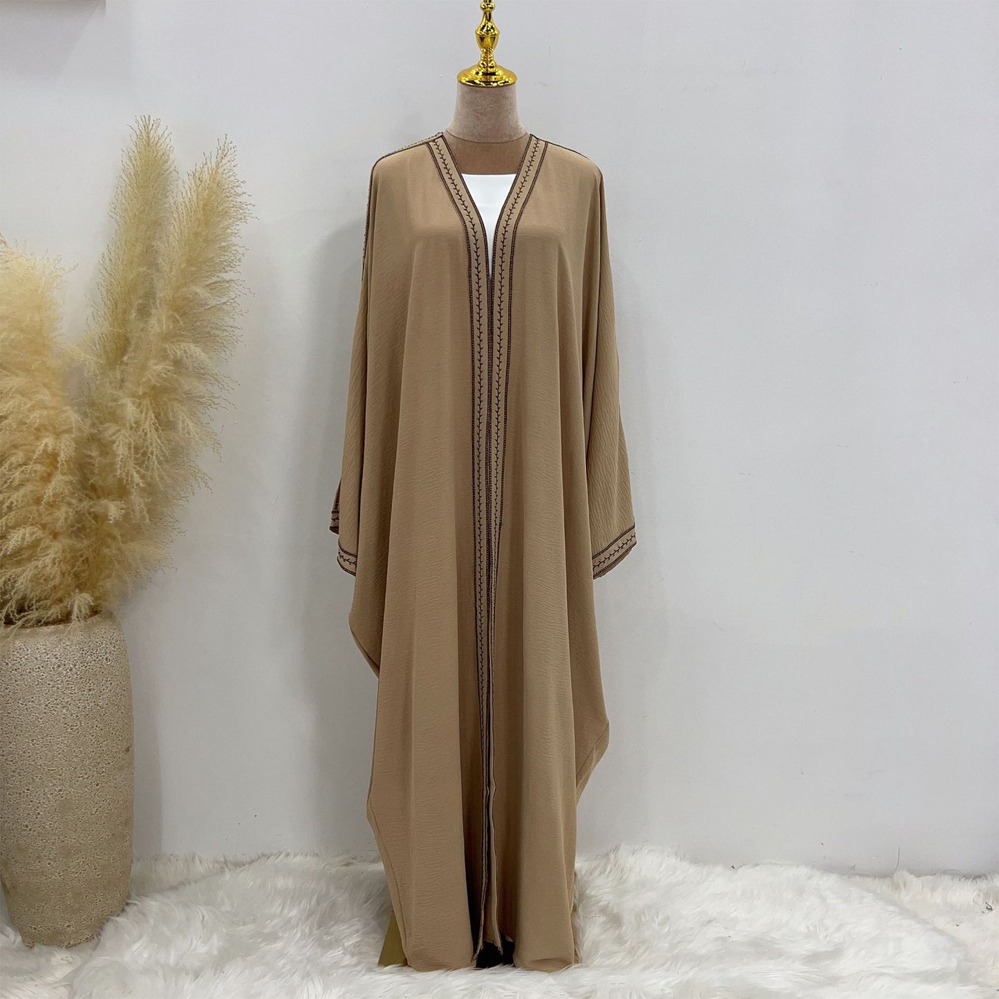 Handmade Beadwork Embroidered Lace Party Robe