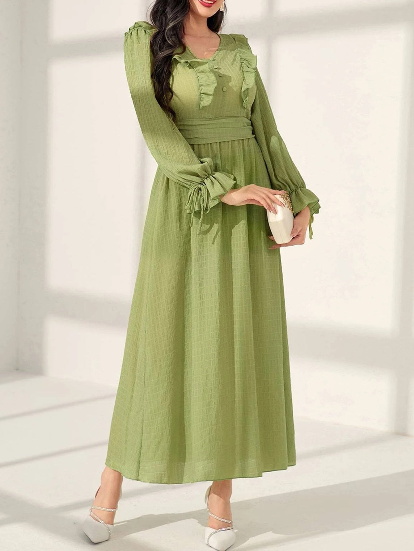 Women's V-neck Trim Waist Green Dress