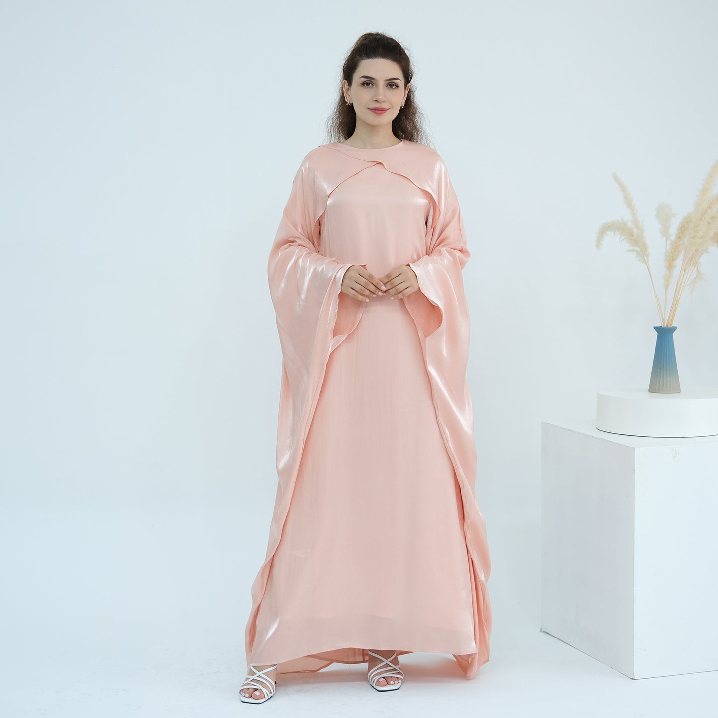 Dubai Women's Solid Color Beaded Elegant Abaya