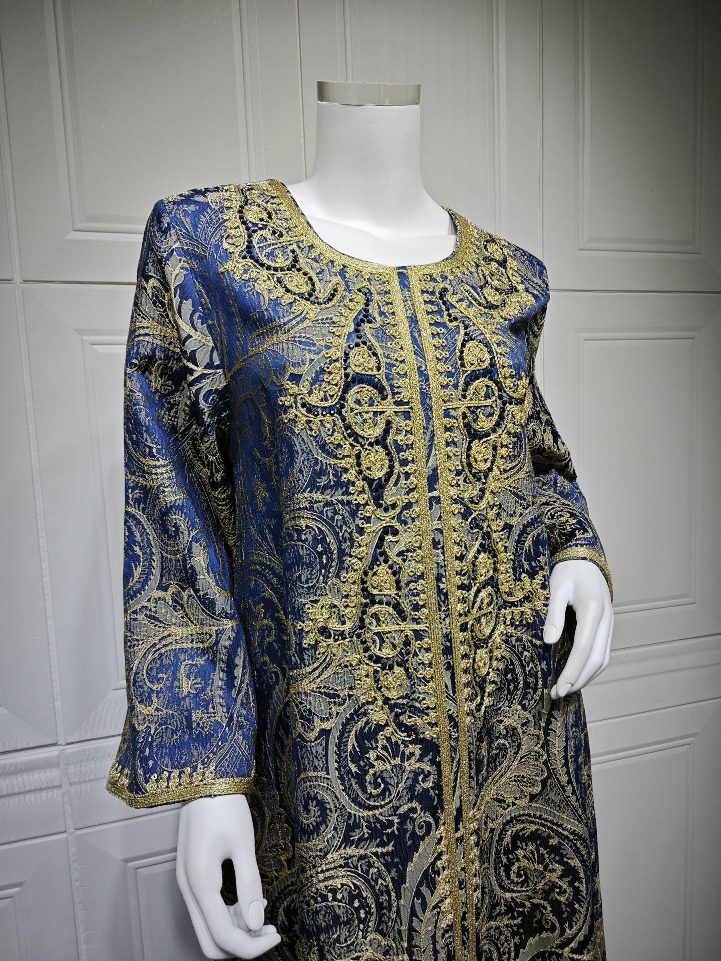 Women's Jacquard Embroidered Evening Dress