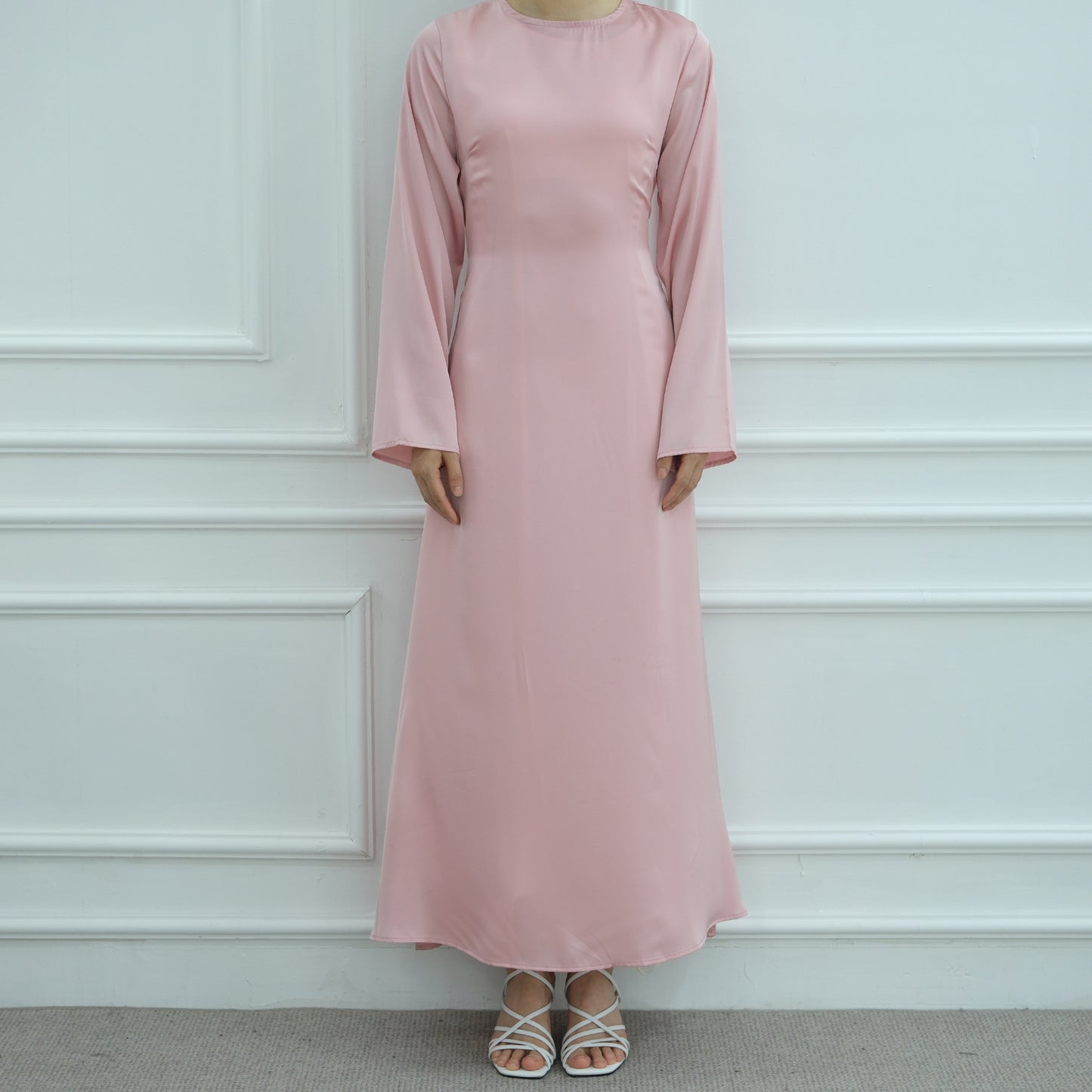 Dubai Women's Elegant Solid Color Abaya