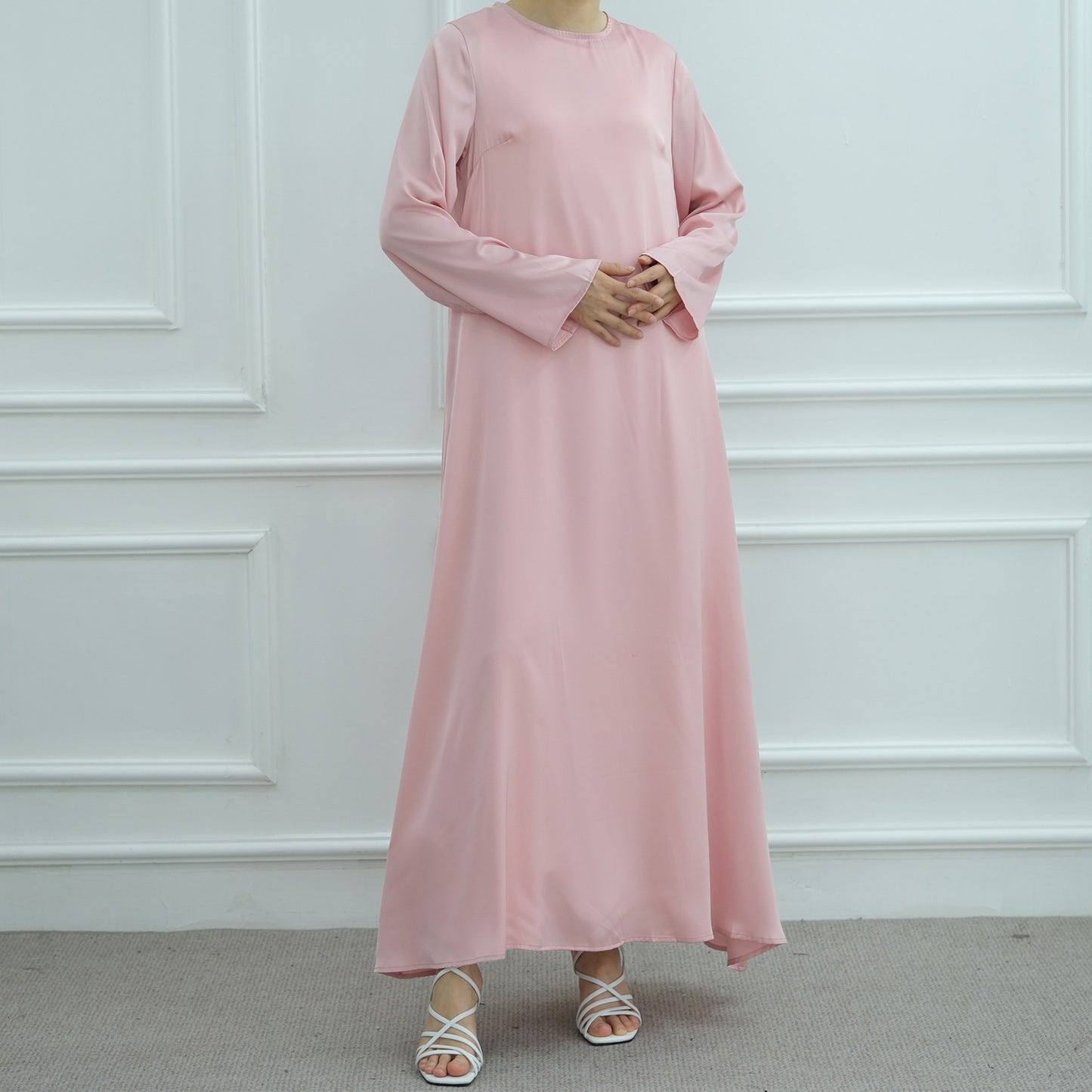 Dubai Women's Elegant Solid Color Abaya