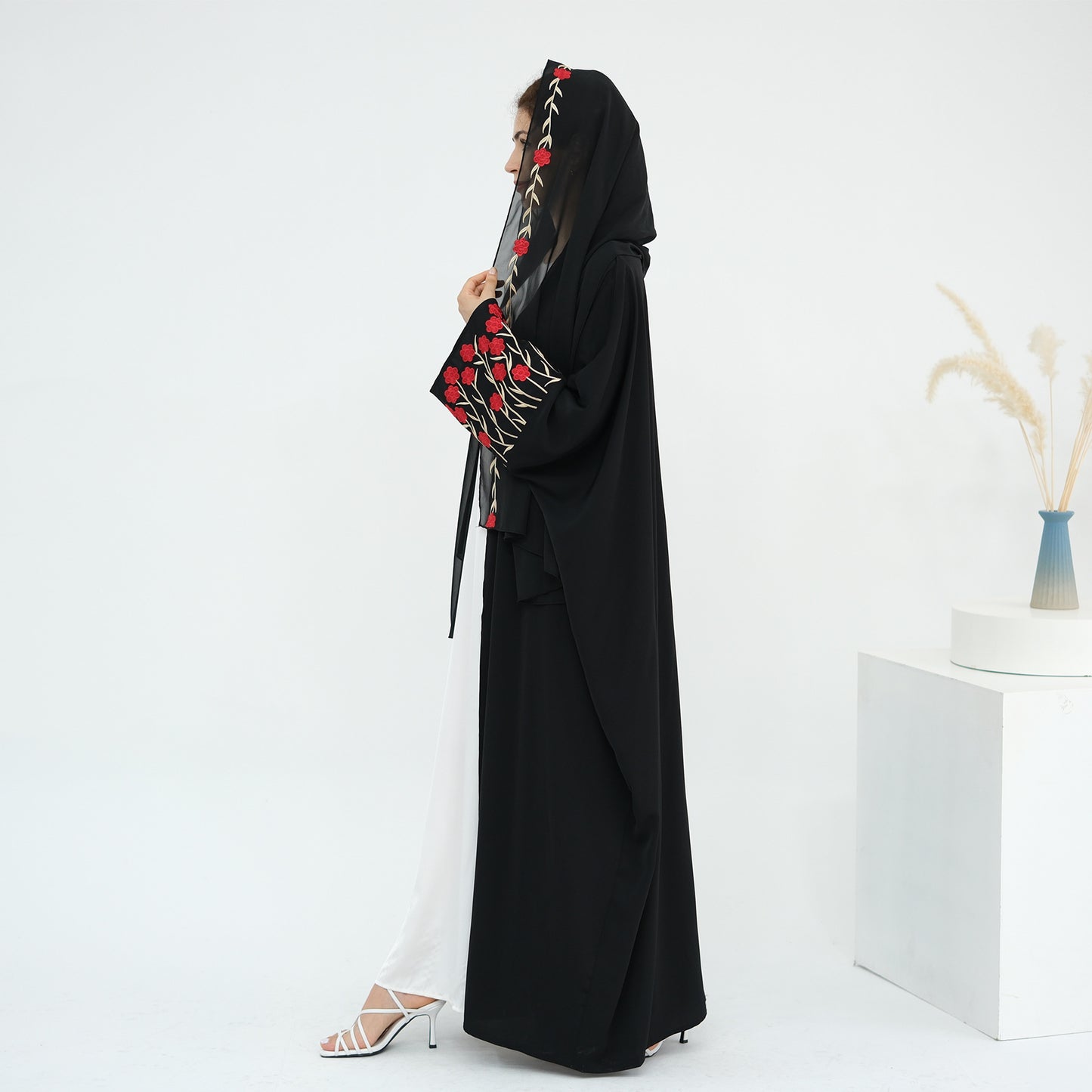 Women's Dubai Floral Embroidered Elegant Open Abaya Robe