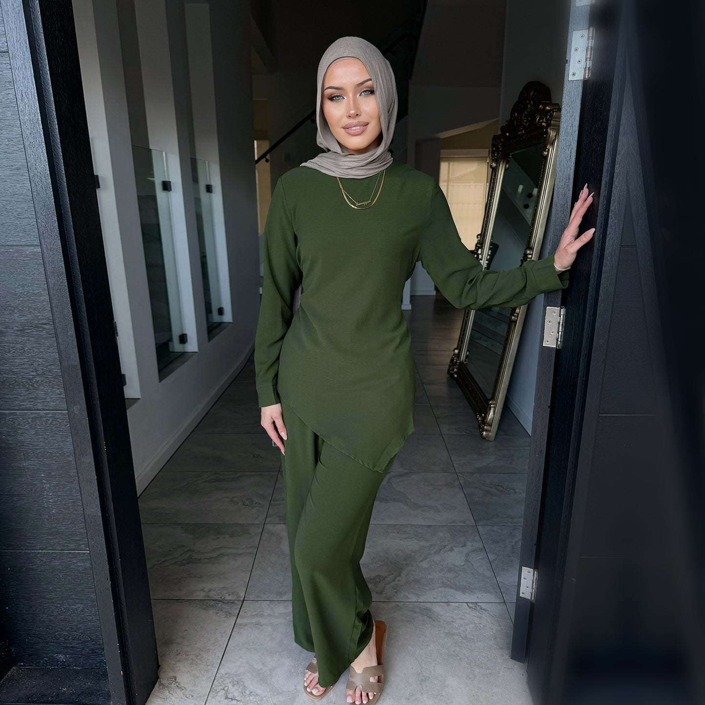Modest Two Piece Nida Set with Waist Tie and Long Pants