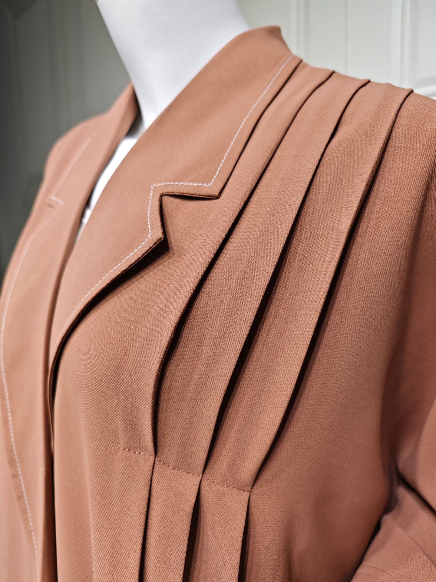 Stunning Beautiful Open Front Abaya