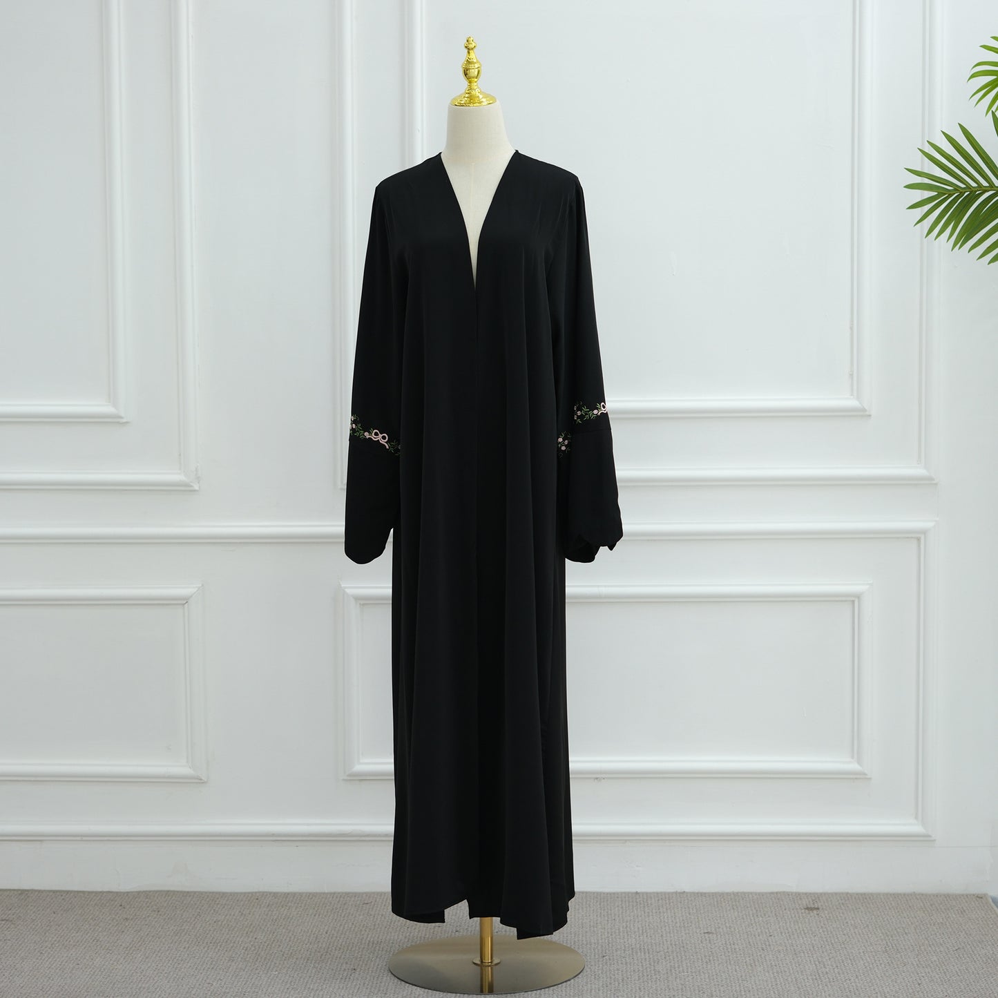 Women's Floral Embroidered Abaya