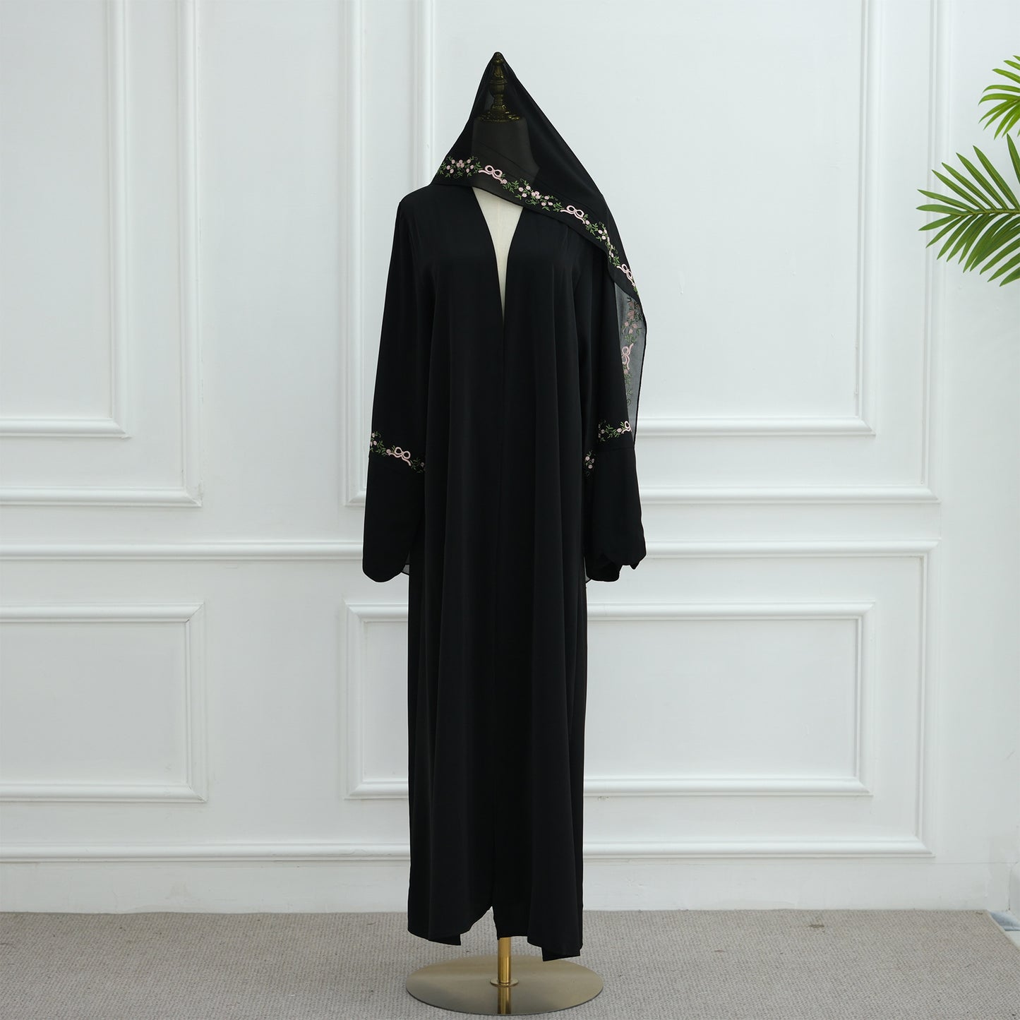 Women's Floral Embroidered Abaya