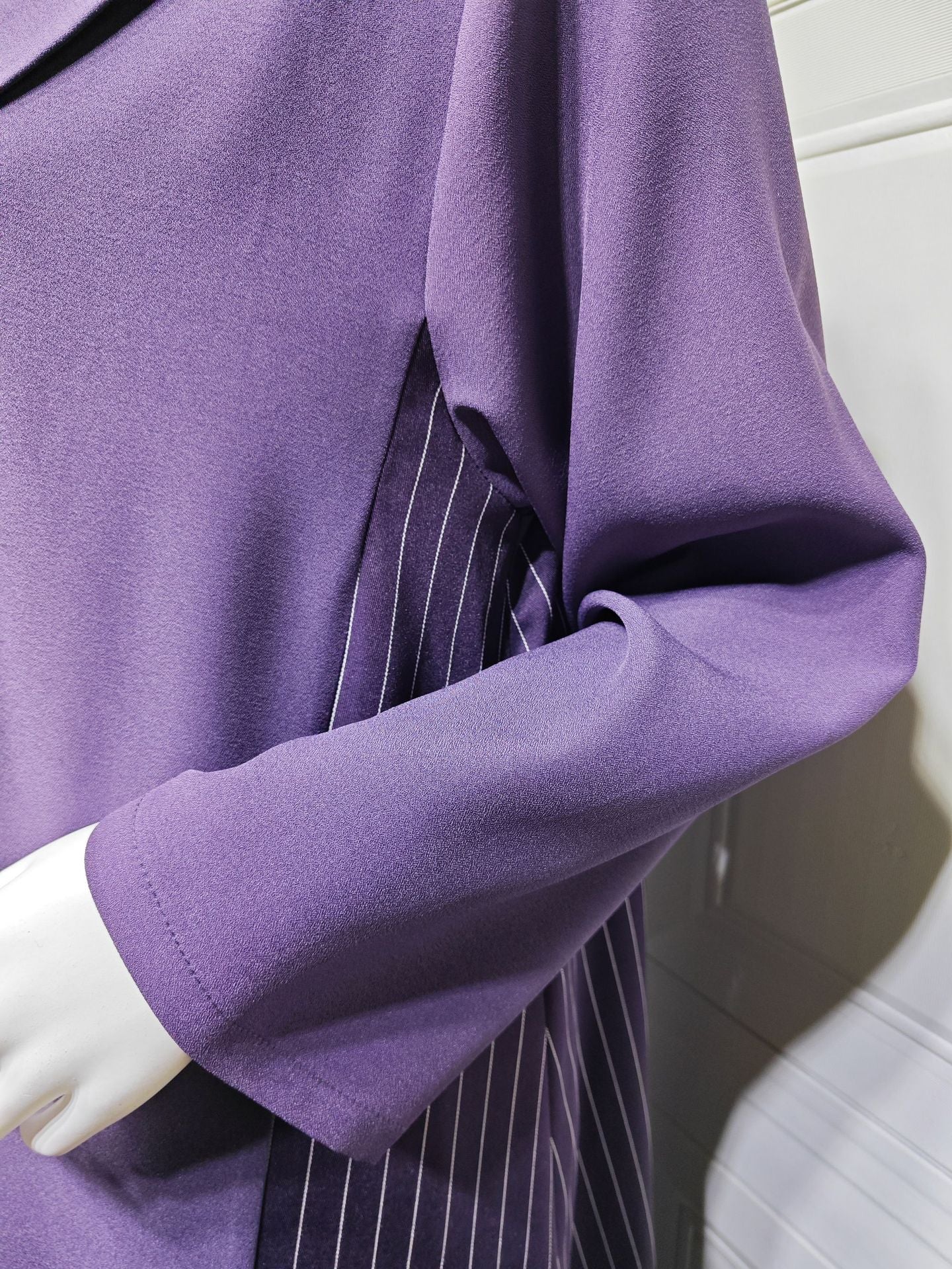 Women's Elegant Long-sleeved Purple Robe