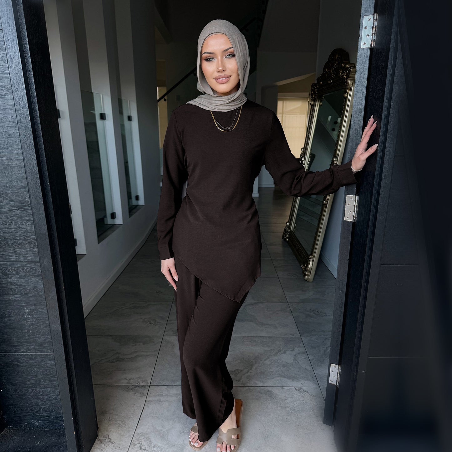 Modest Two Piece Nida Set with Waist Tie and Long Pants