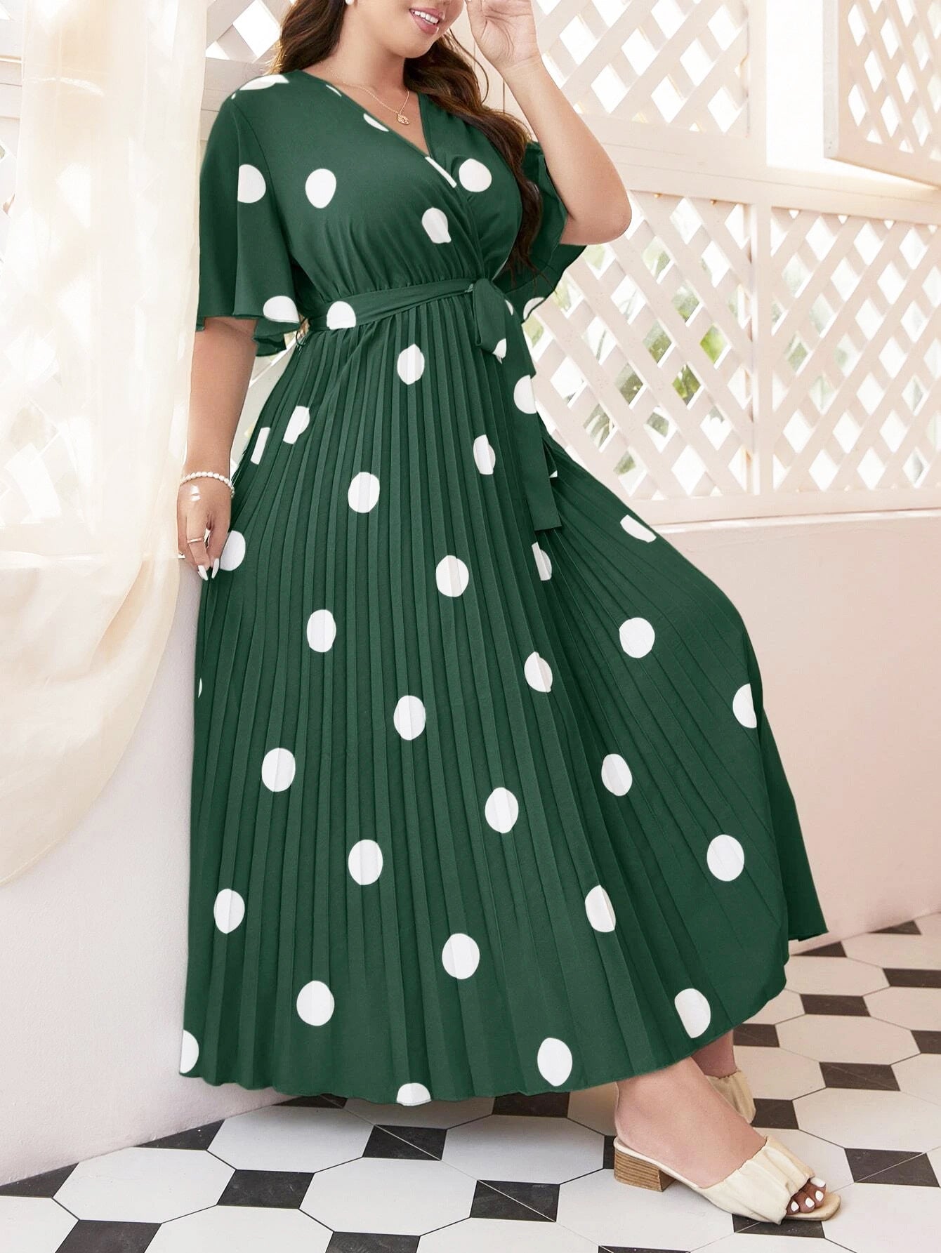 Women's Polka Dot Print Flared Sleeve Lace-up Pleated Dress