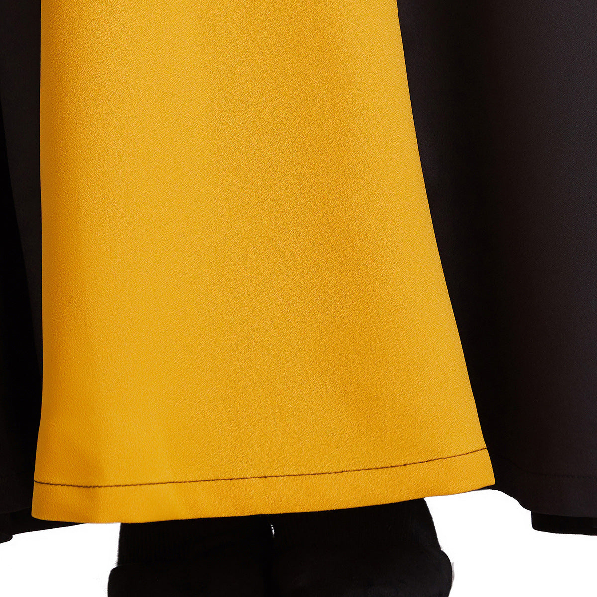 Women's Contrasting Button-down Crewneck Dress
