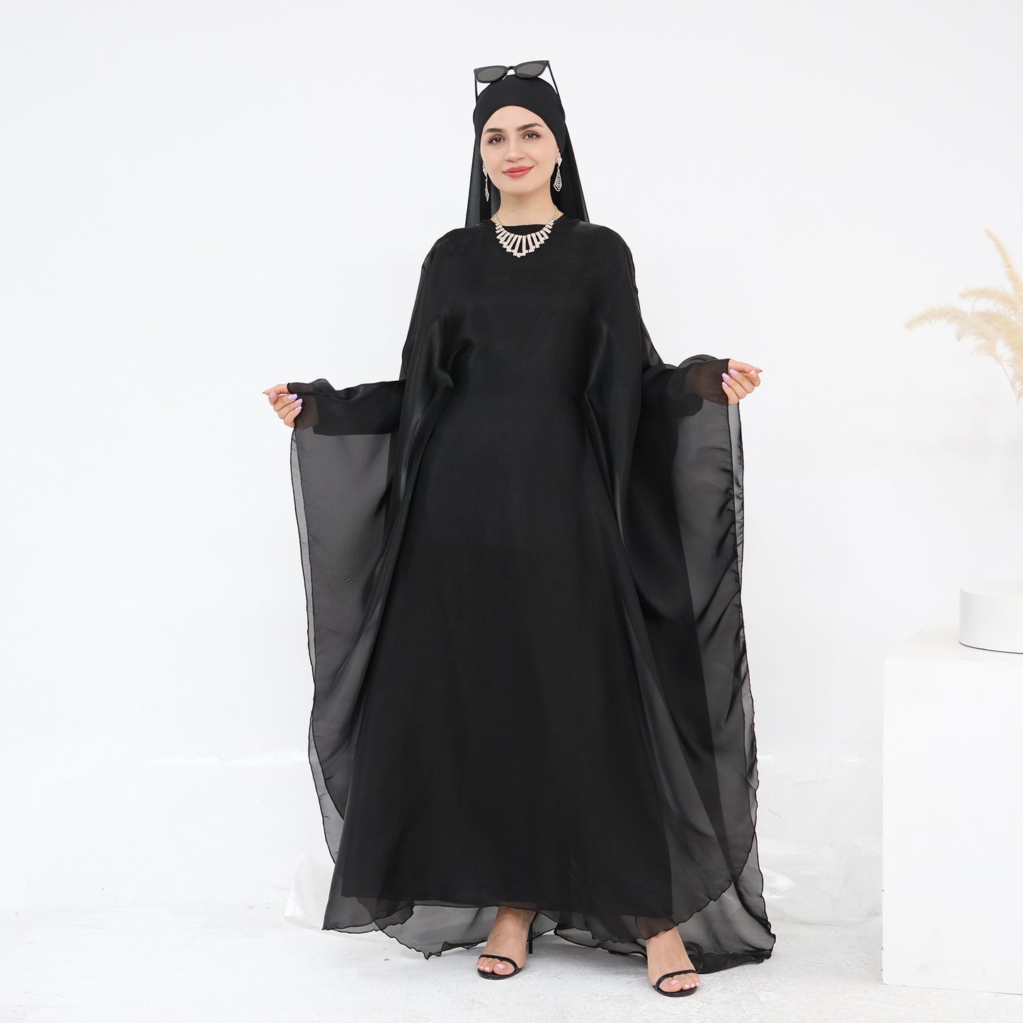 Solid Elegant Dubai Muslim Long Robe Two-Piece Set