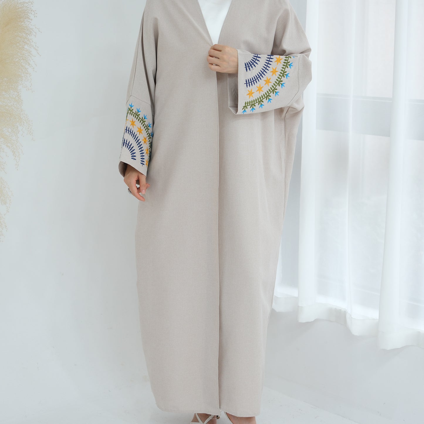 Women's Embroidered Dress Robe