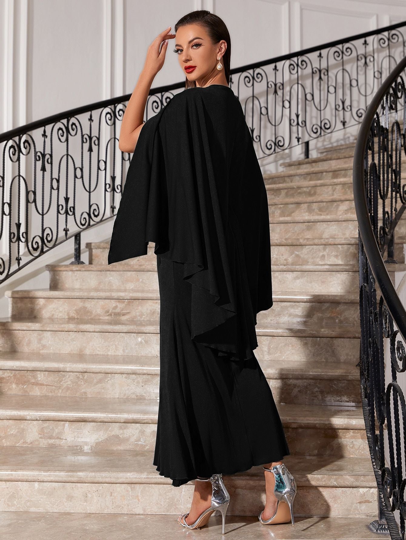 V-neck Bat Sleeve Party Embroidered Dress
