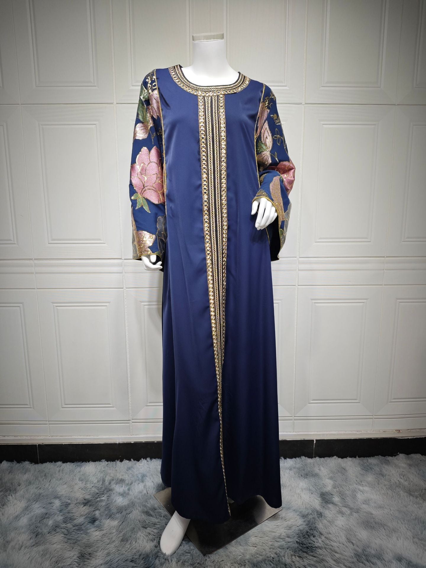 Elegant Long Sleeve Formal Dress