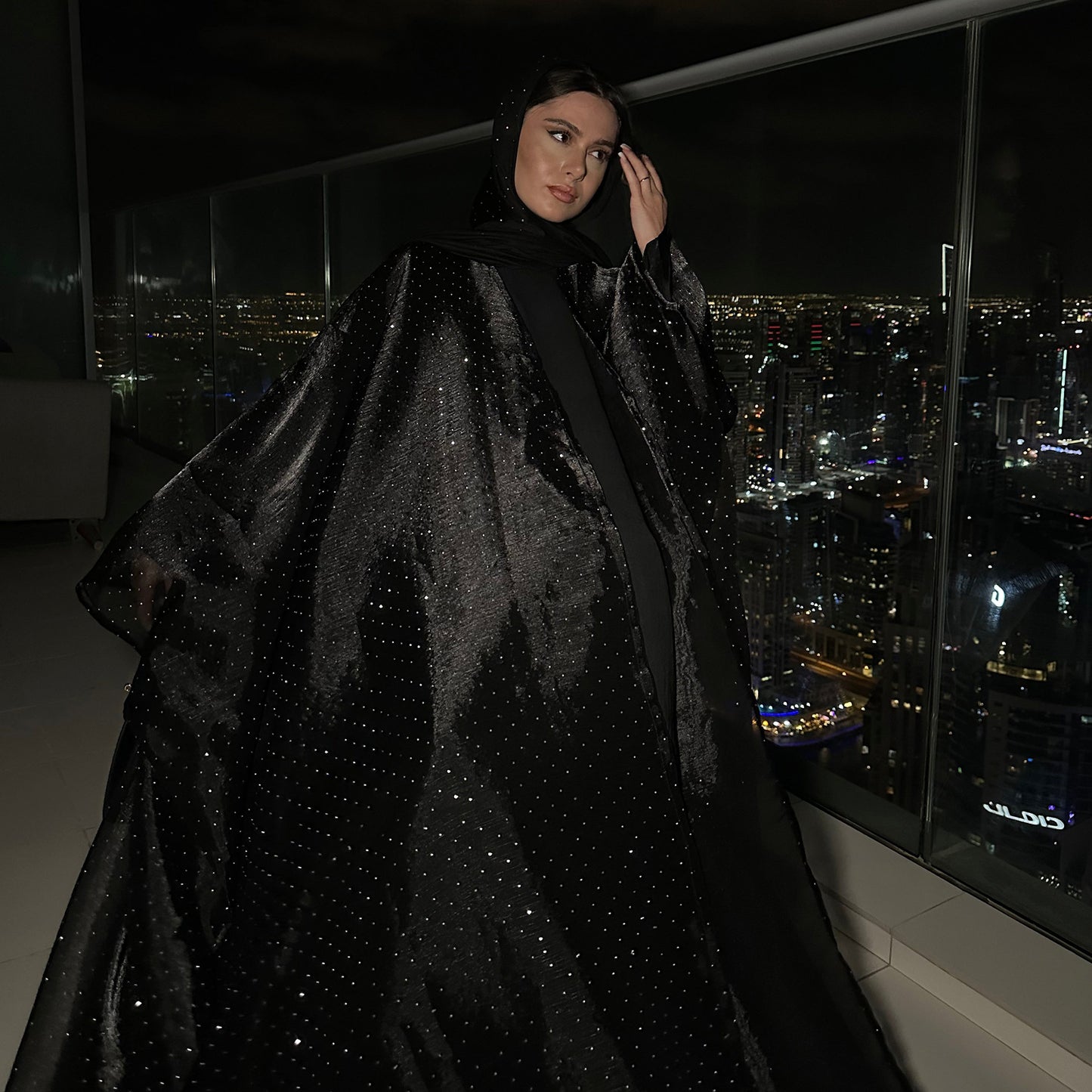 Elegant Wrinkle Chiffon Rhinestone Abaya with Scarf Dubai Middle East