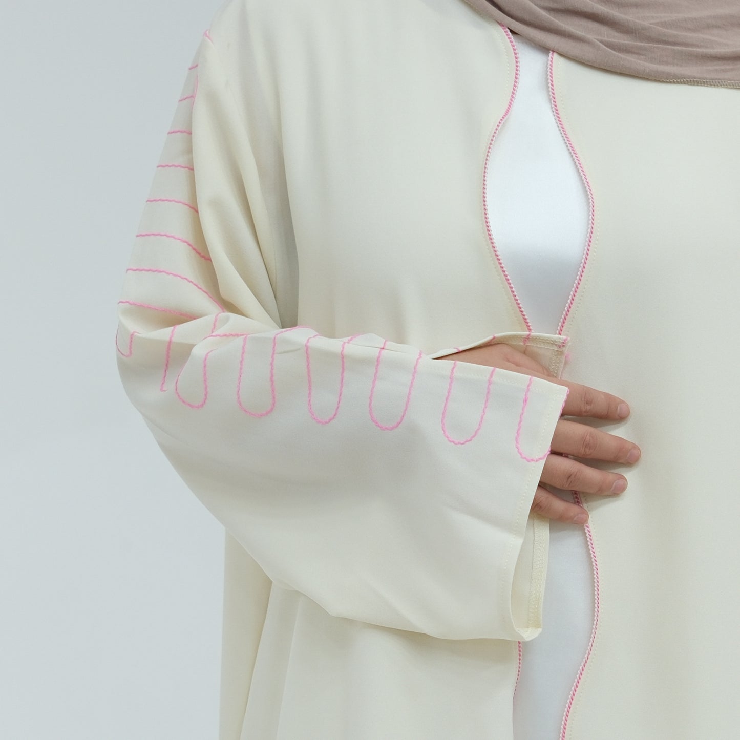 Women's Embroidered Wavy Cardigan Open Abaya