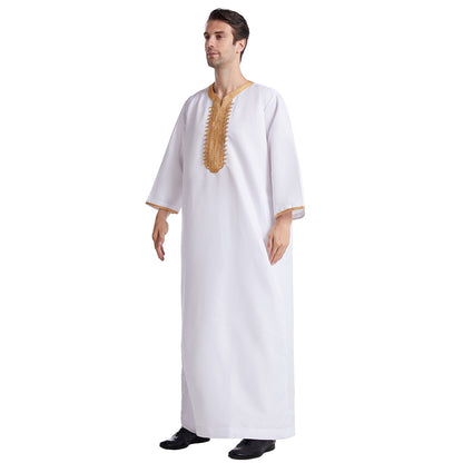 Men's Eight-quarter Sleeved Embroidered Robe