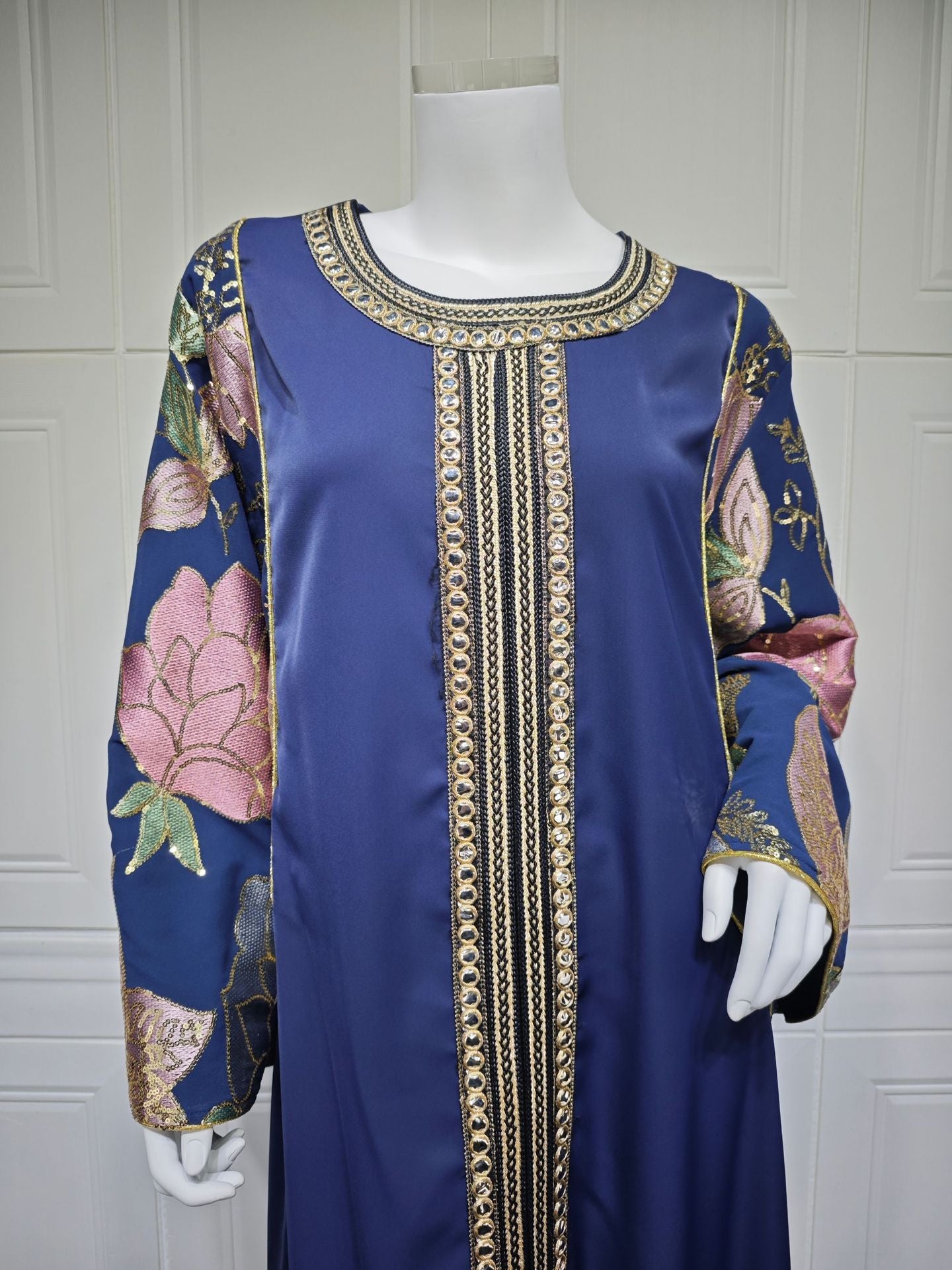 Elegant Long Sleeve Formal Dress