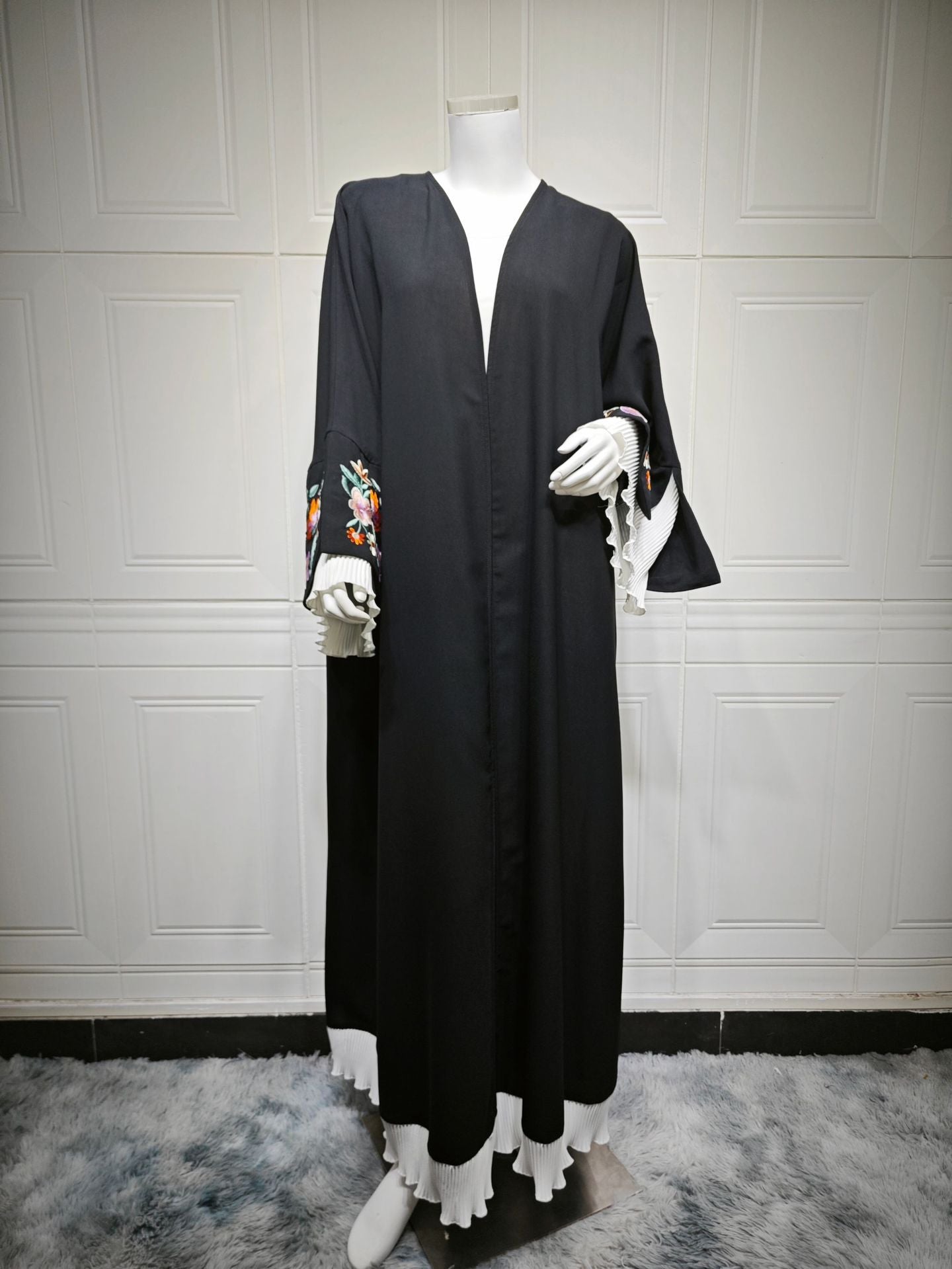 Embroidered Abaya with Pleated Hem and Floral Sleeve Detail