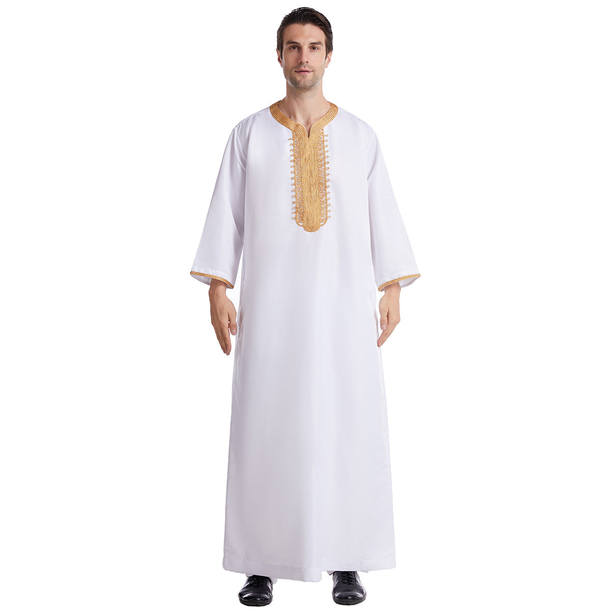 Men's Eight-quarter Sleeved Embroidered Robe
