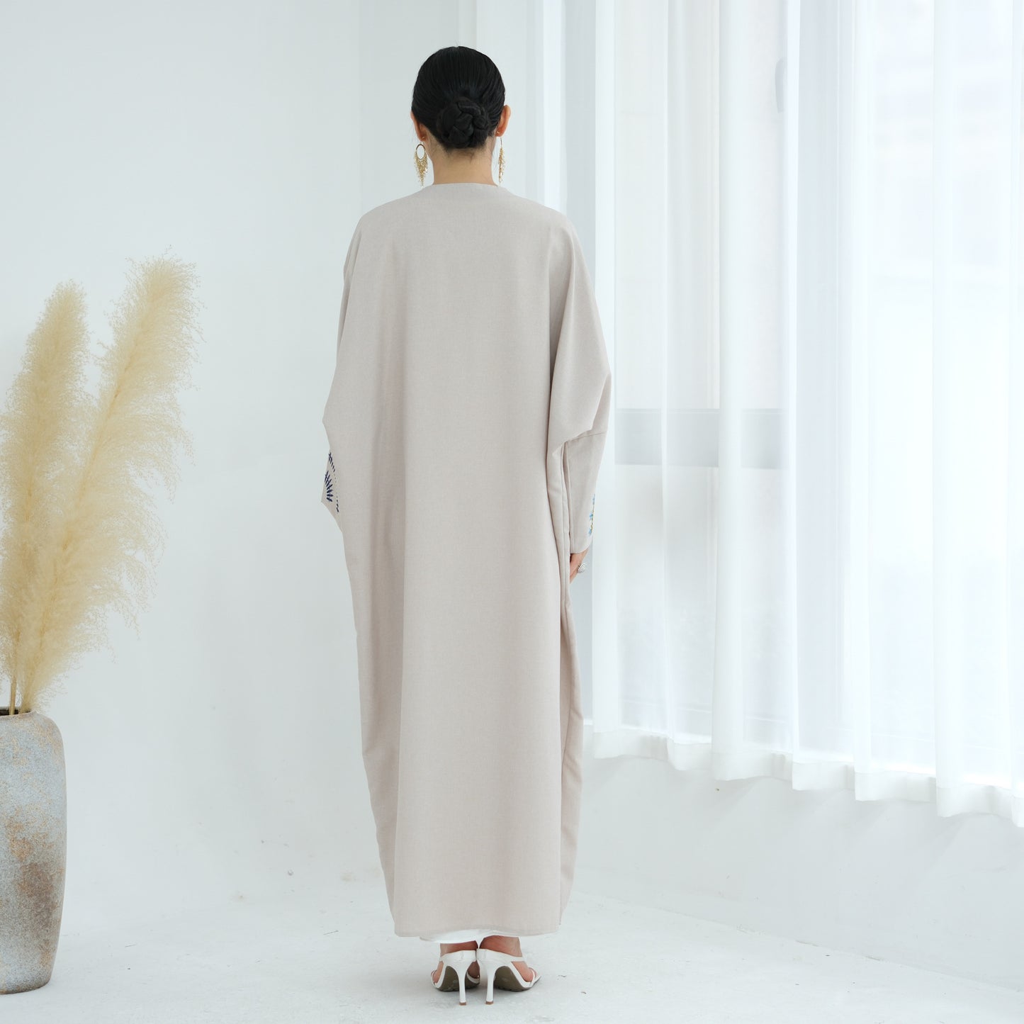 Women's Embroidered Dress Robe