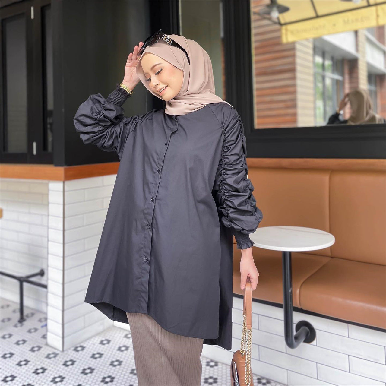 Women's Stacking Sleeves Loose Casual Shirt
