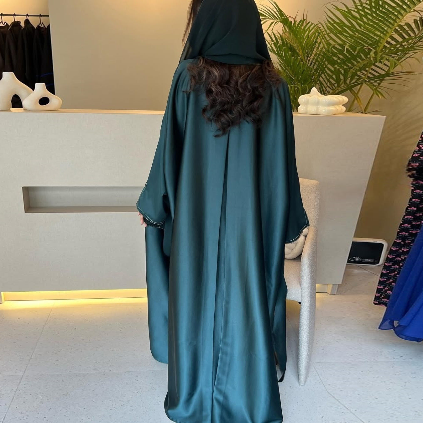 Loose Solid-colored Satin Open Abaya
