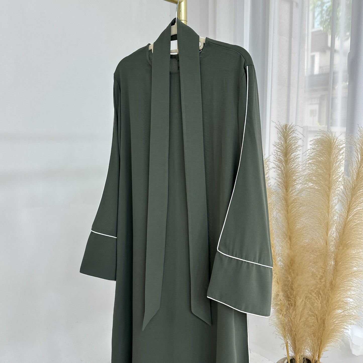 Stylish Solid Color Modest Abaya Dress