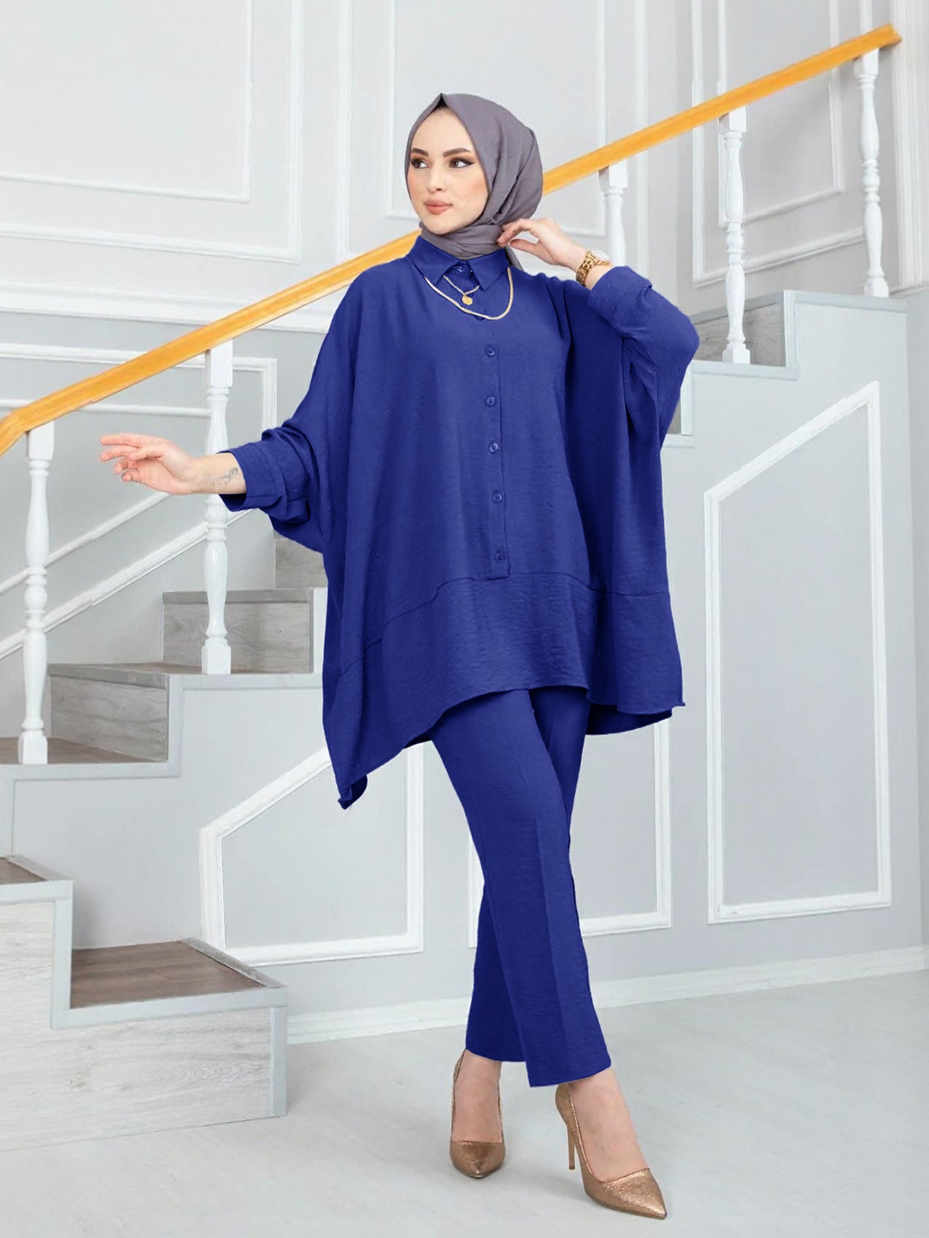 Loose Fit Batwing Sleeve Modest Two Piece Set with Shirt and Pants