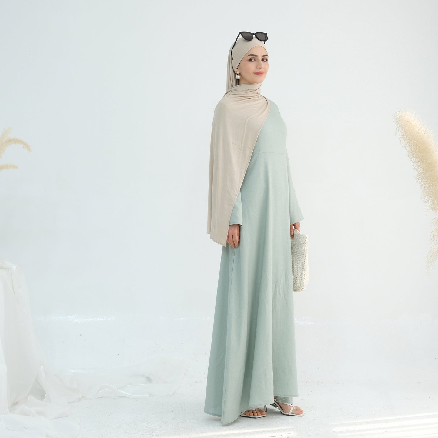 Women's Solid Cotton and Linen Waist-cinching Robe