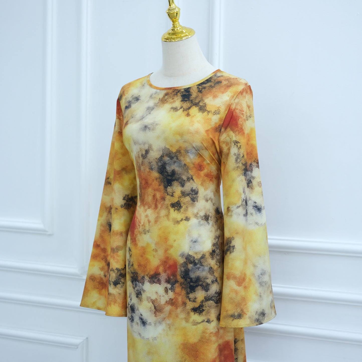 Elegant Printed Maxi Dress with Waist Tie and Back Zipper