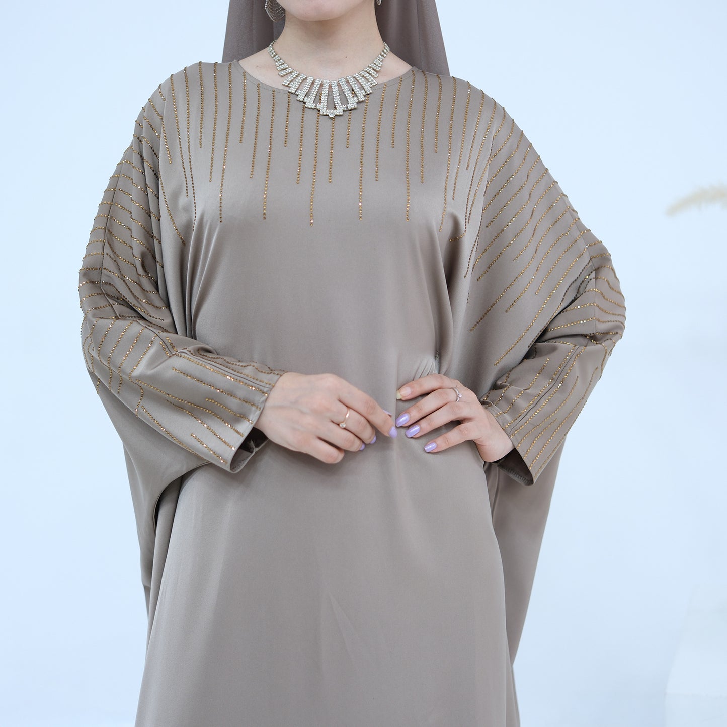 Luxury Rhinestone Maxi Dress with Belt Elegant Dubai Modest Fashion