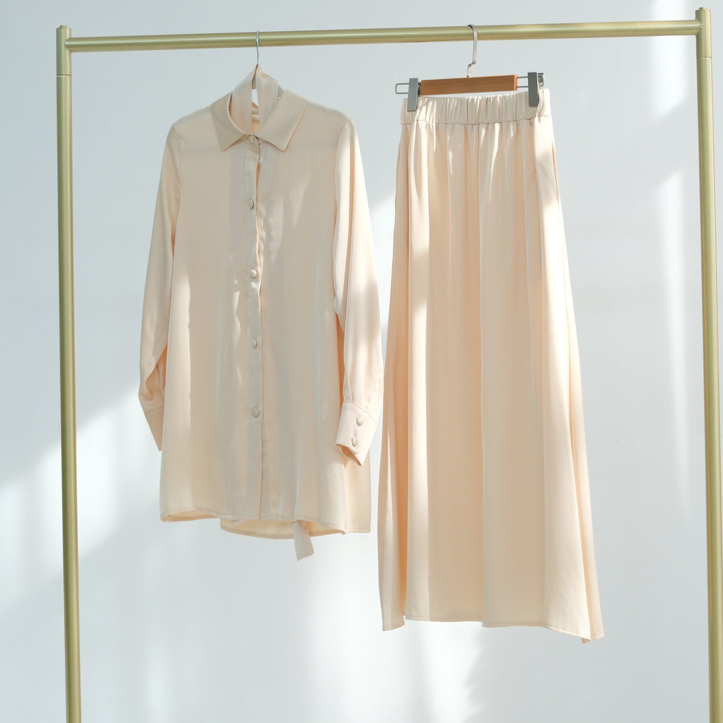 Women's Solid Color Lace-up Top Skirt Set