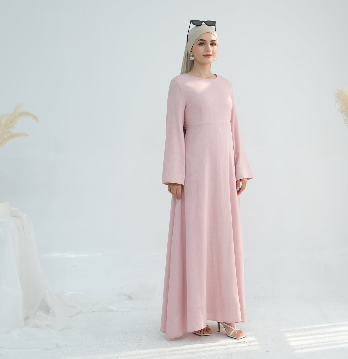 Women's Solid Cotton and Linen Waist-cinching Robe