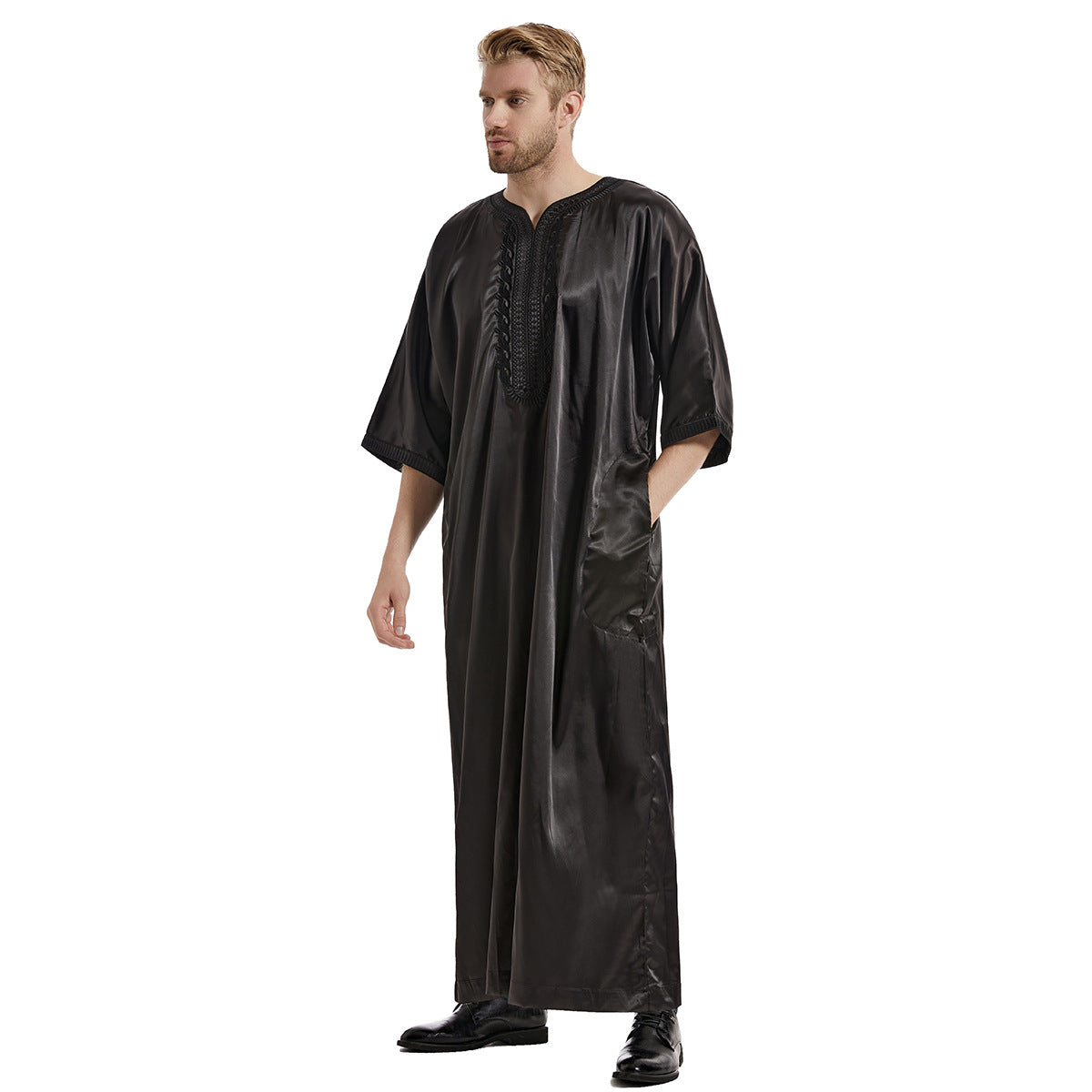 Men's Satin Mid-sleeved Embroidered Robe