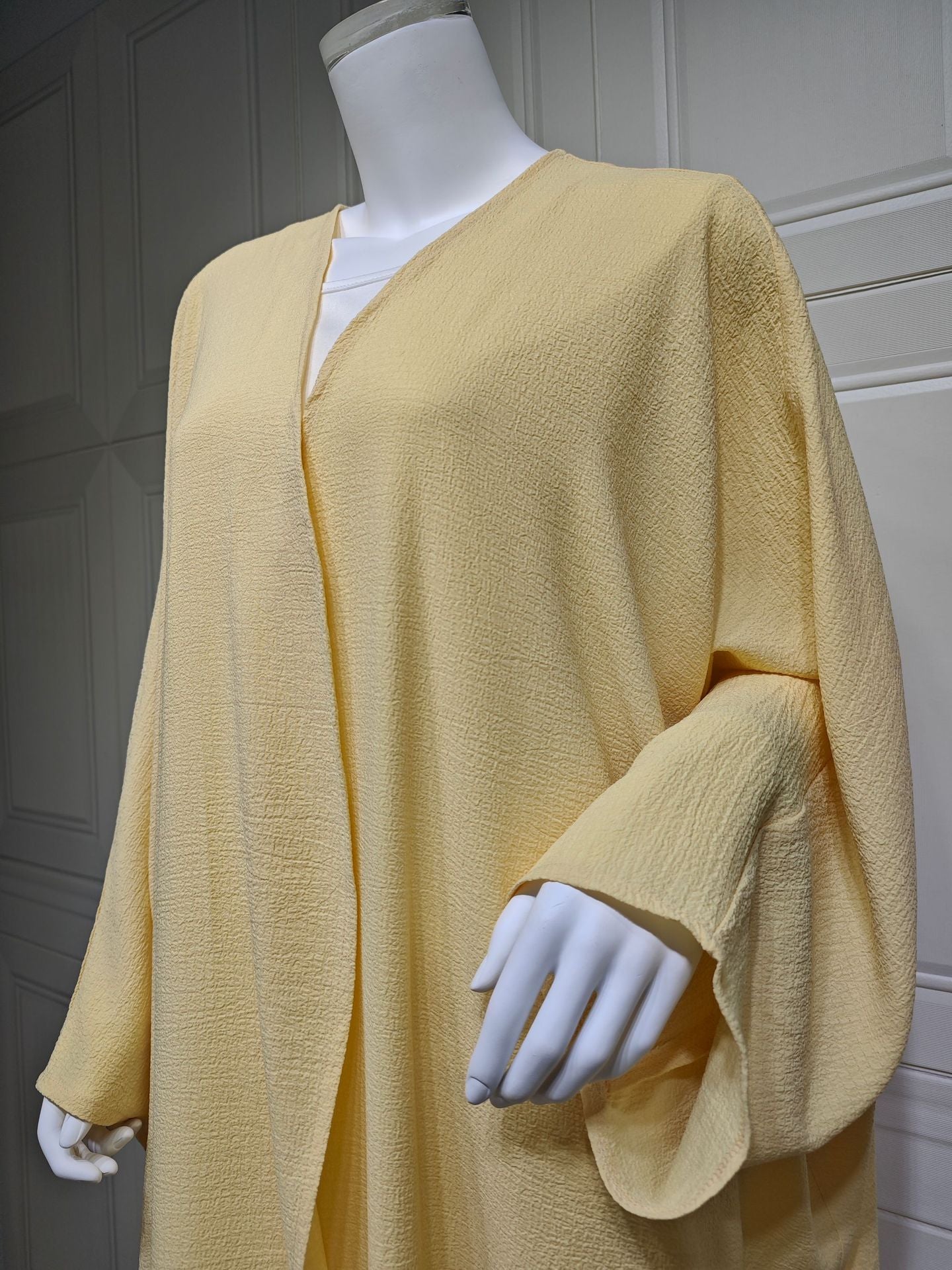 Women's Solid Color Bat-sleeved Yellow Robe