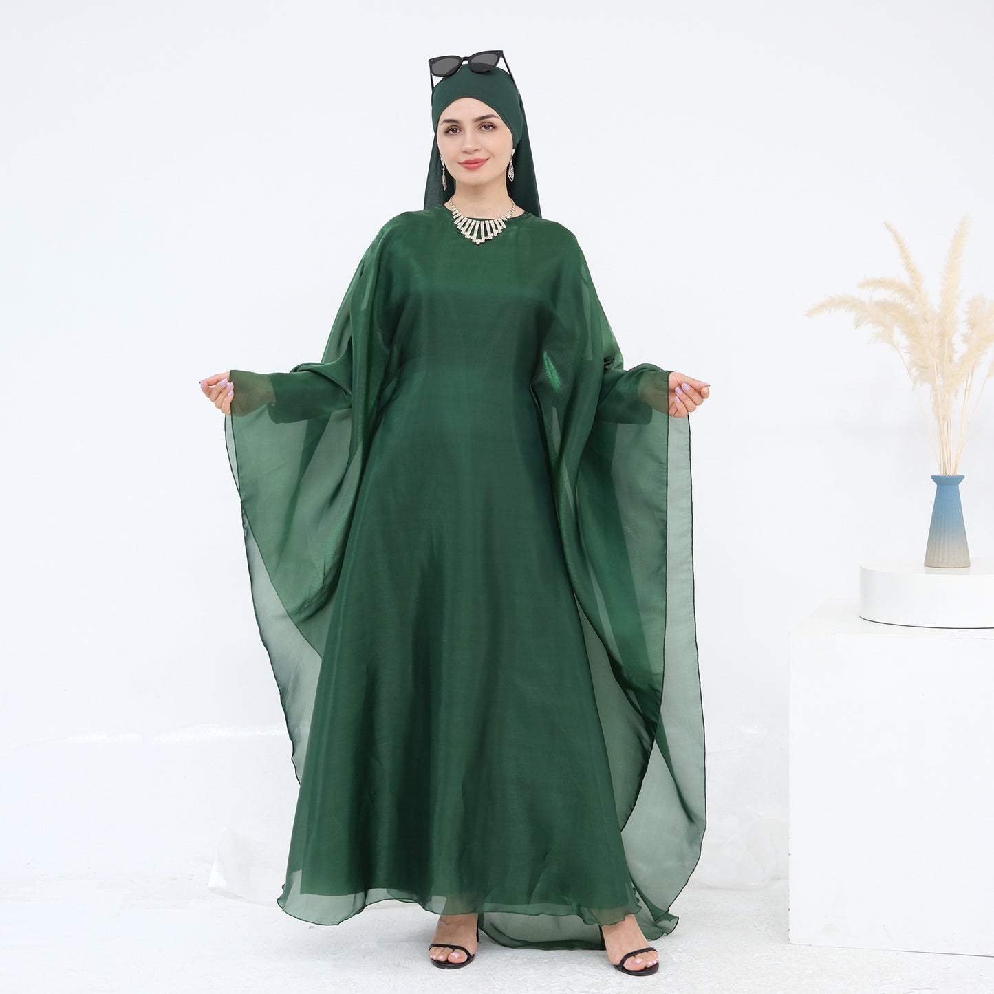 Solid Elegant Dubai Muslim Long Robe Two-Piece Set
